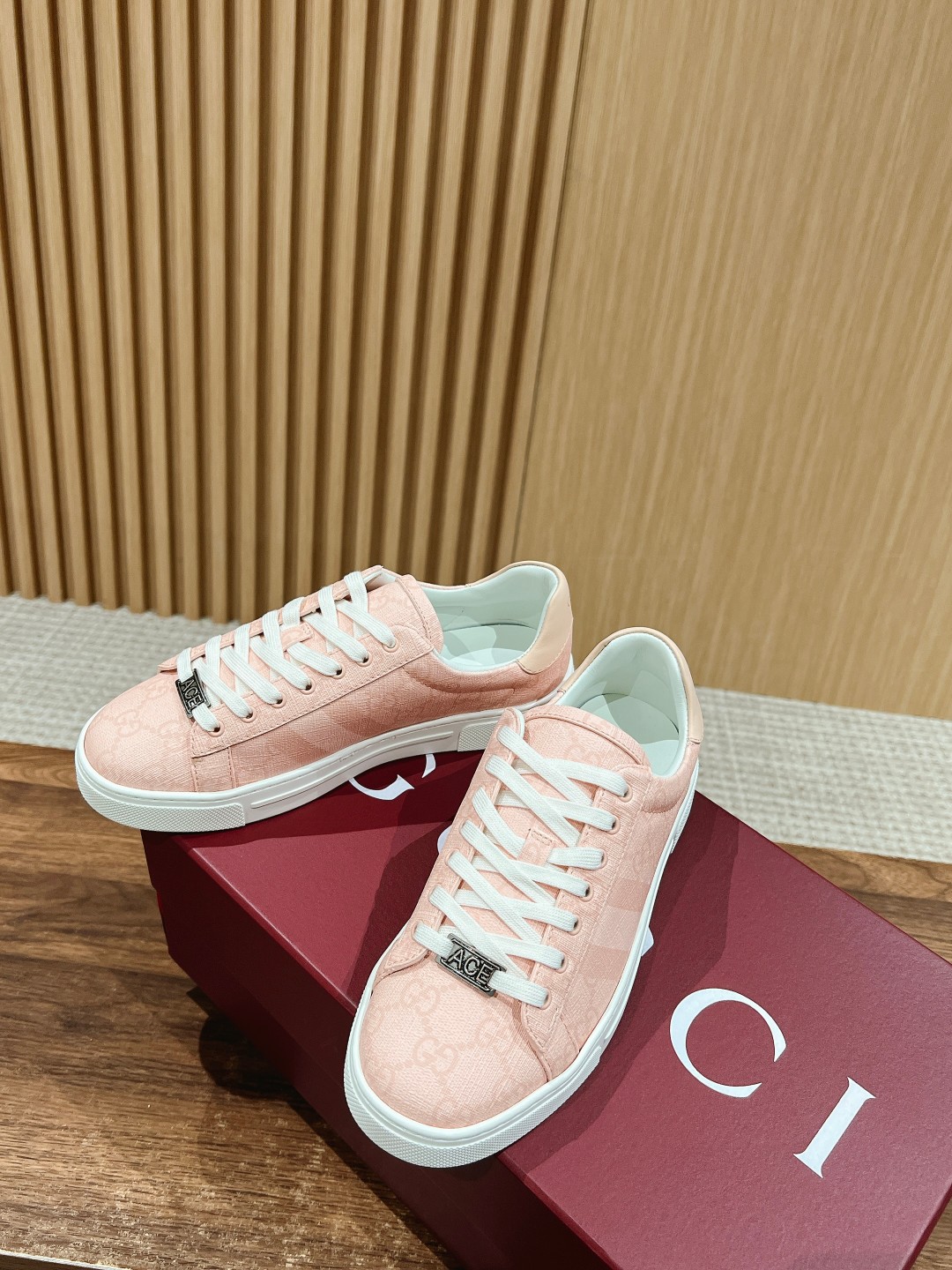 𝙂𝙪𝙘𝙘𝙞 𝘼𝙘𝙚#nude pink