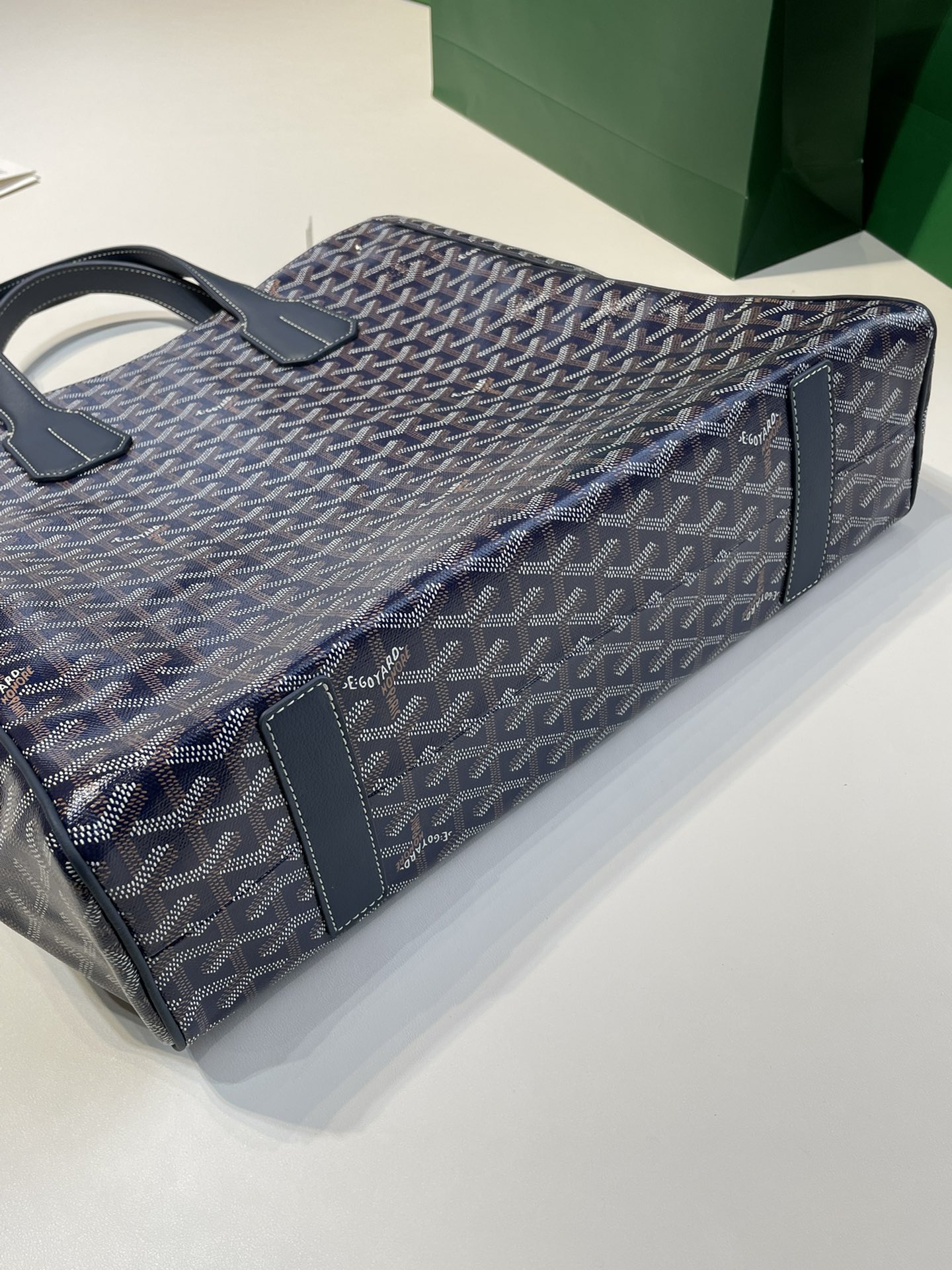 GOYARD Voltaire Men's Messenger Bag-navy