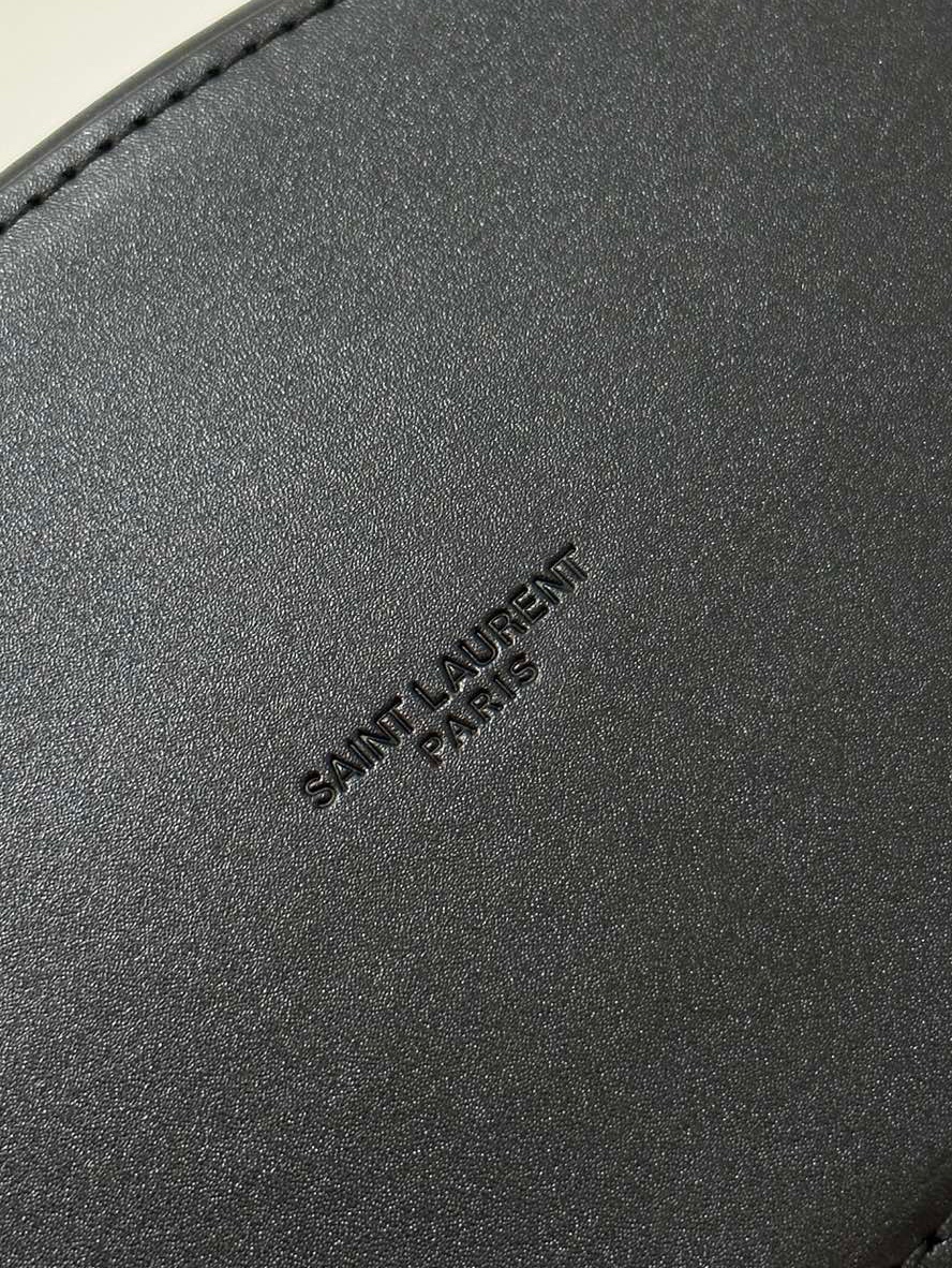 The latest mini tote basket bag