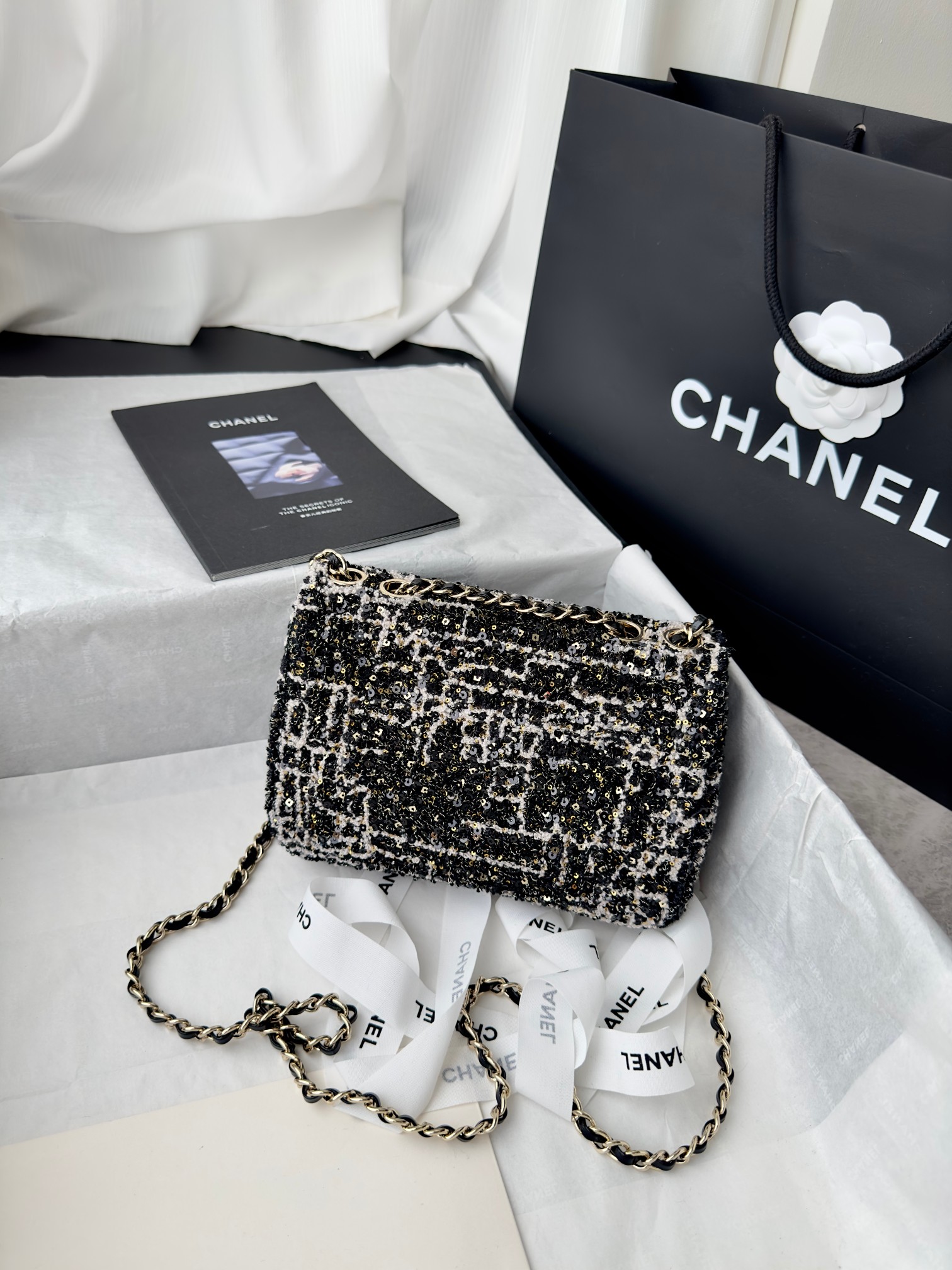Sequin chain bag-black