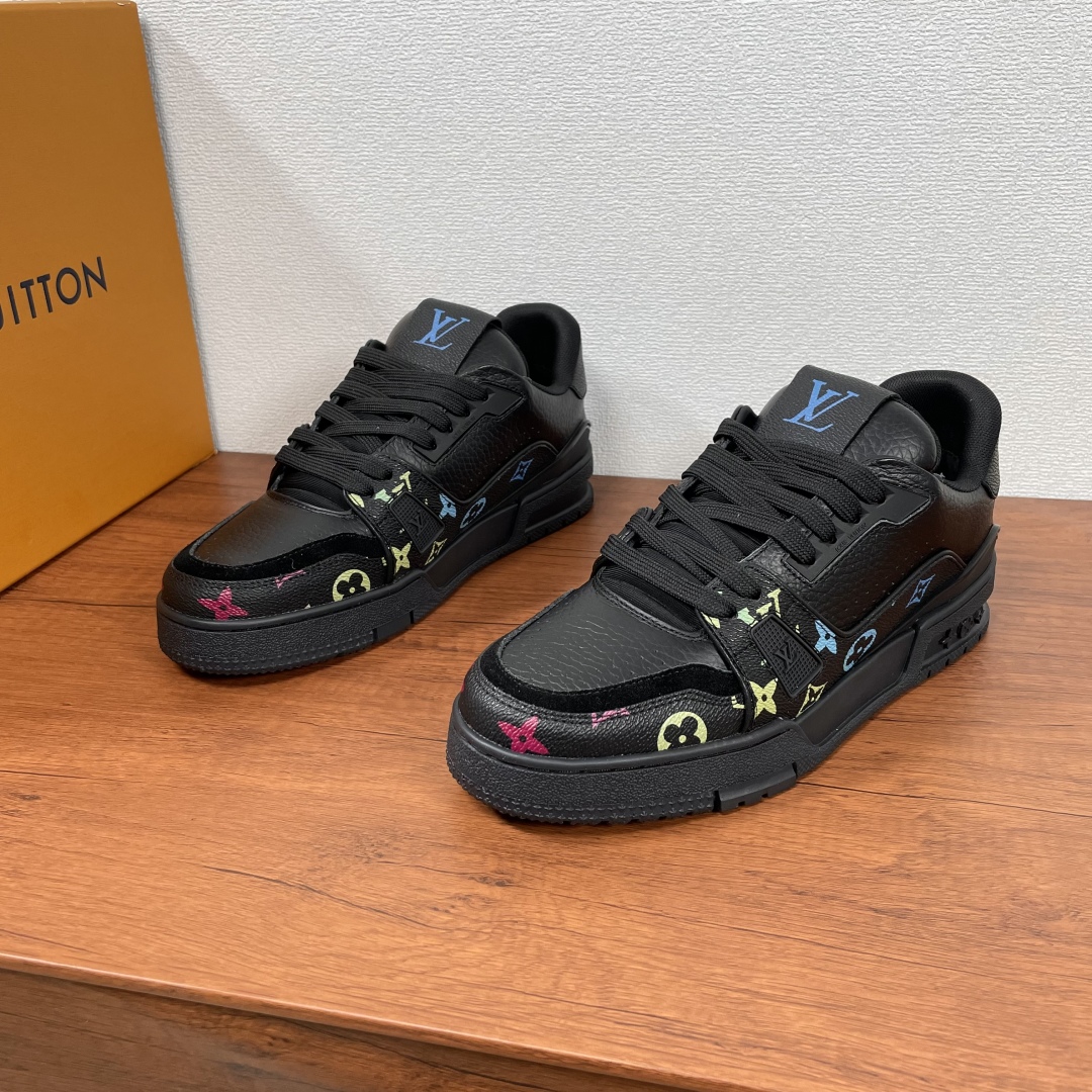 LV x TM TRAINER Sneakers