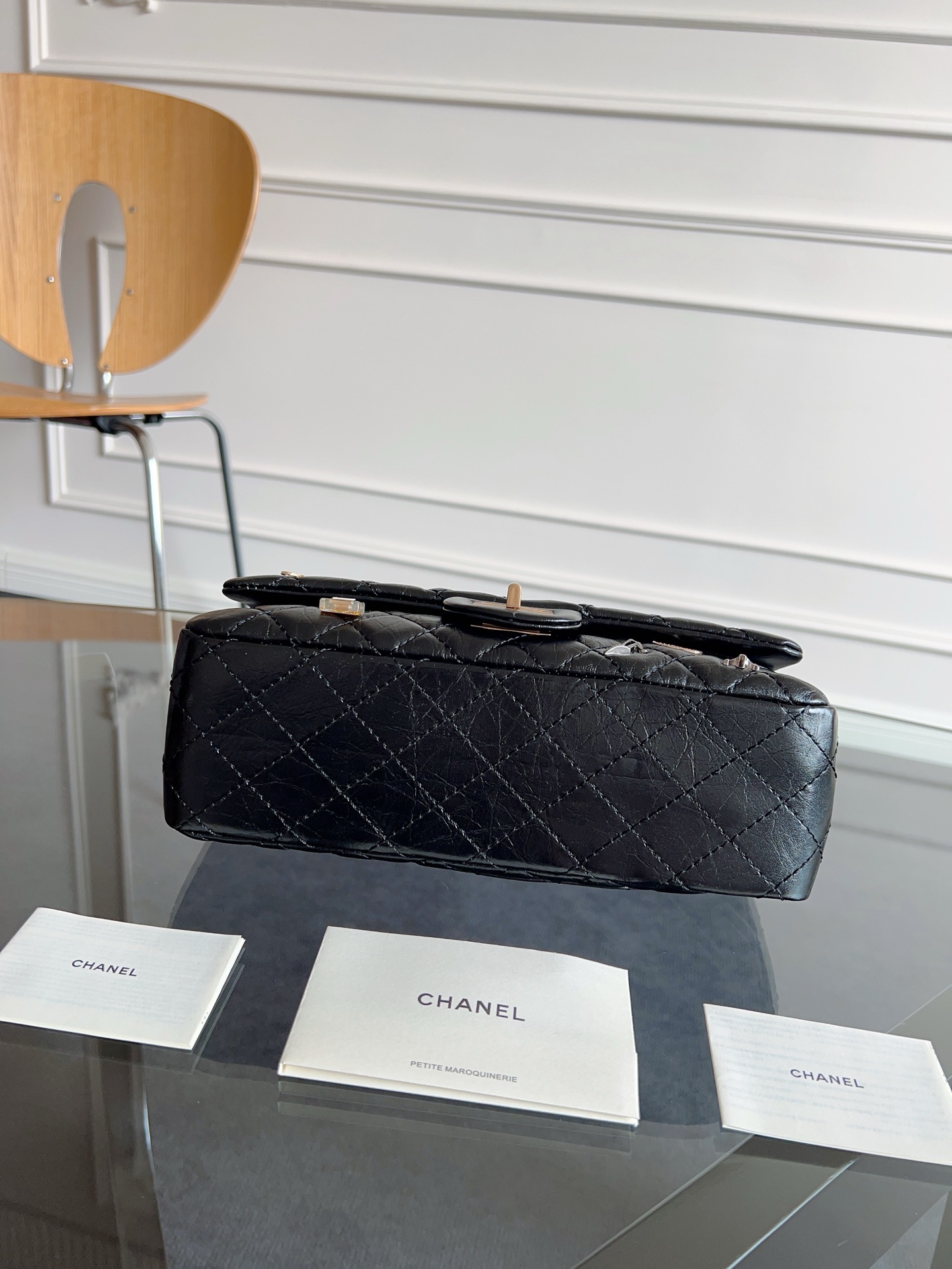 Chanel 2019 New Perfume Bottle 1112 Badge Bag