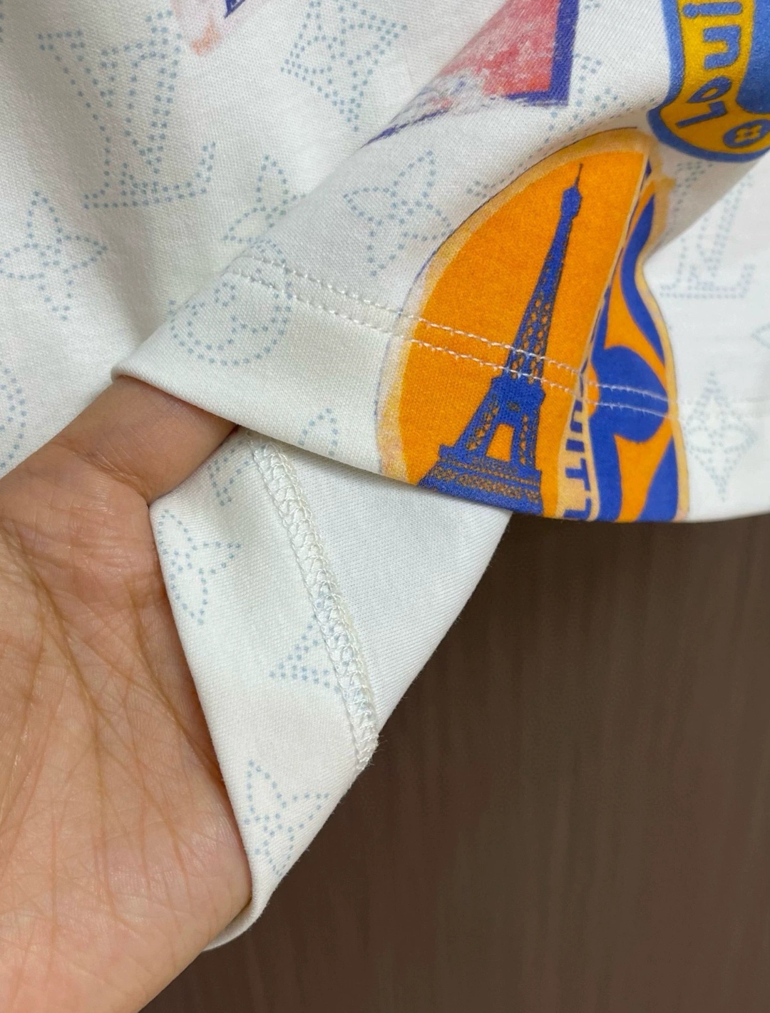 LOUIS VUITTON Mahina Patch Print T-Shirt