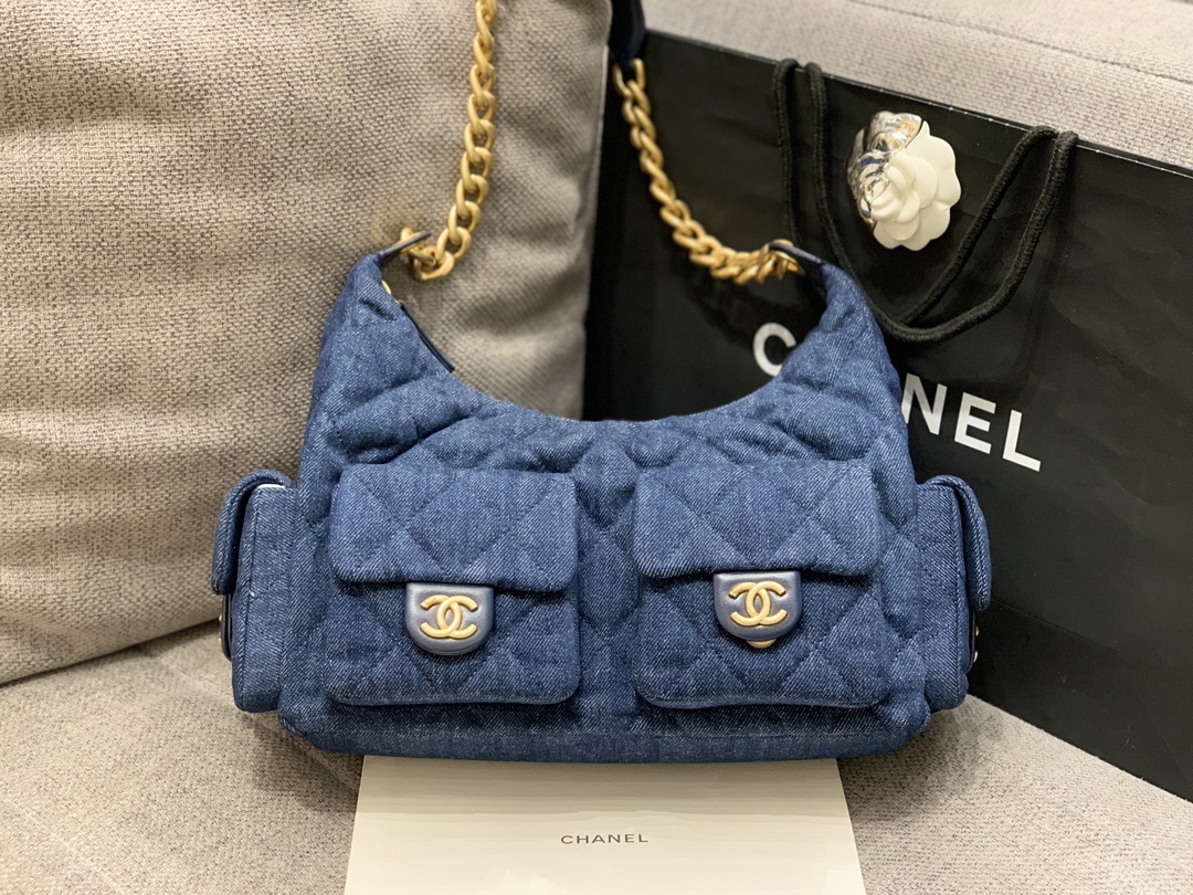 Chanel-2025-Denim Inspired Hobo Bag