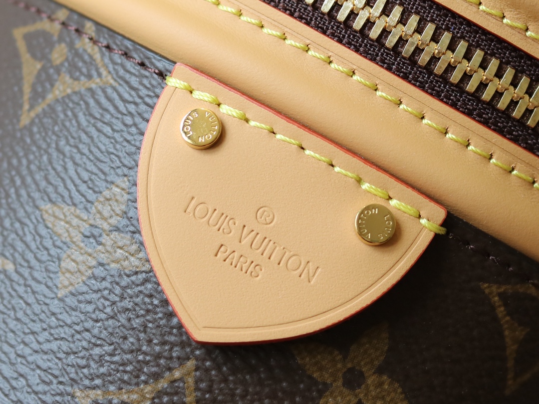 Louis Vuitton M82952 Nano Cannes