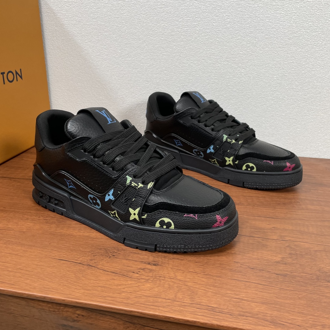 LV x TM TRAINER Sneakers