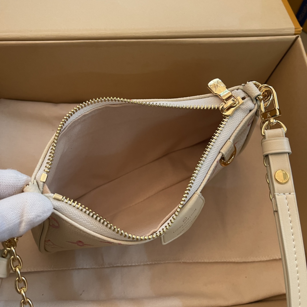 Louis Vuitton M83448 Easy Pouch On Strap Sunrise Aquarelle