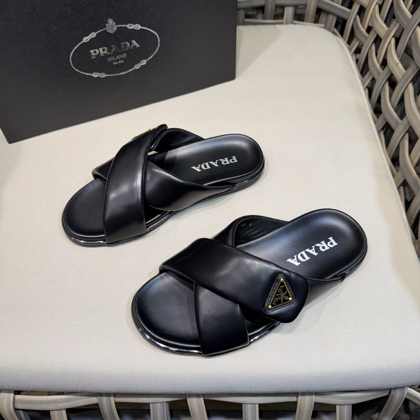 Prada Men’s Leather Sandals / Slides – New Arrival