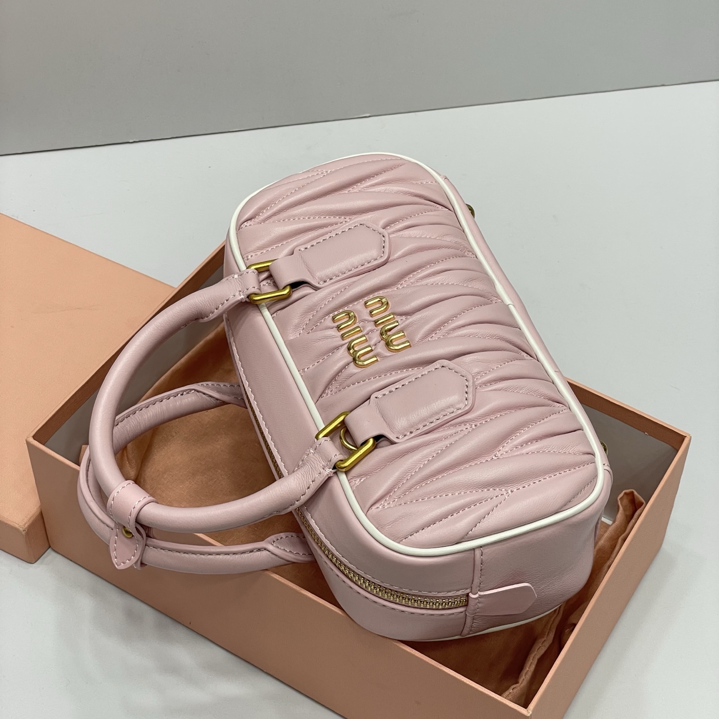 MIU MIU New Baguette Bag