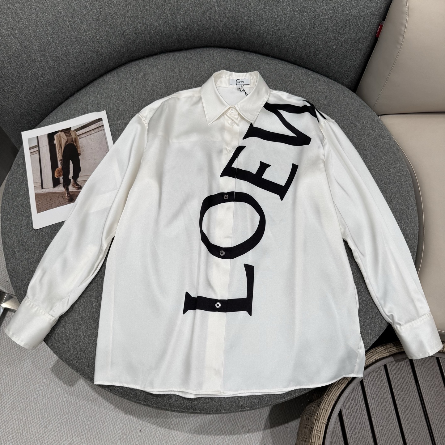 Loewe 2025 Spring/Summer Logo Print Loose Silk Satin Shirt