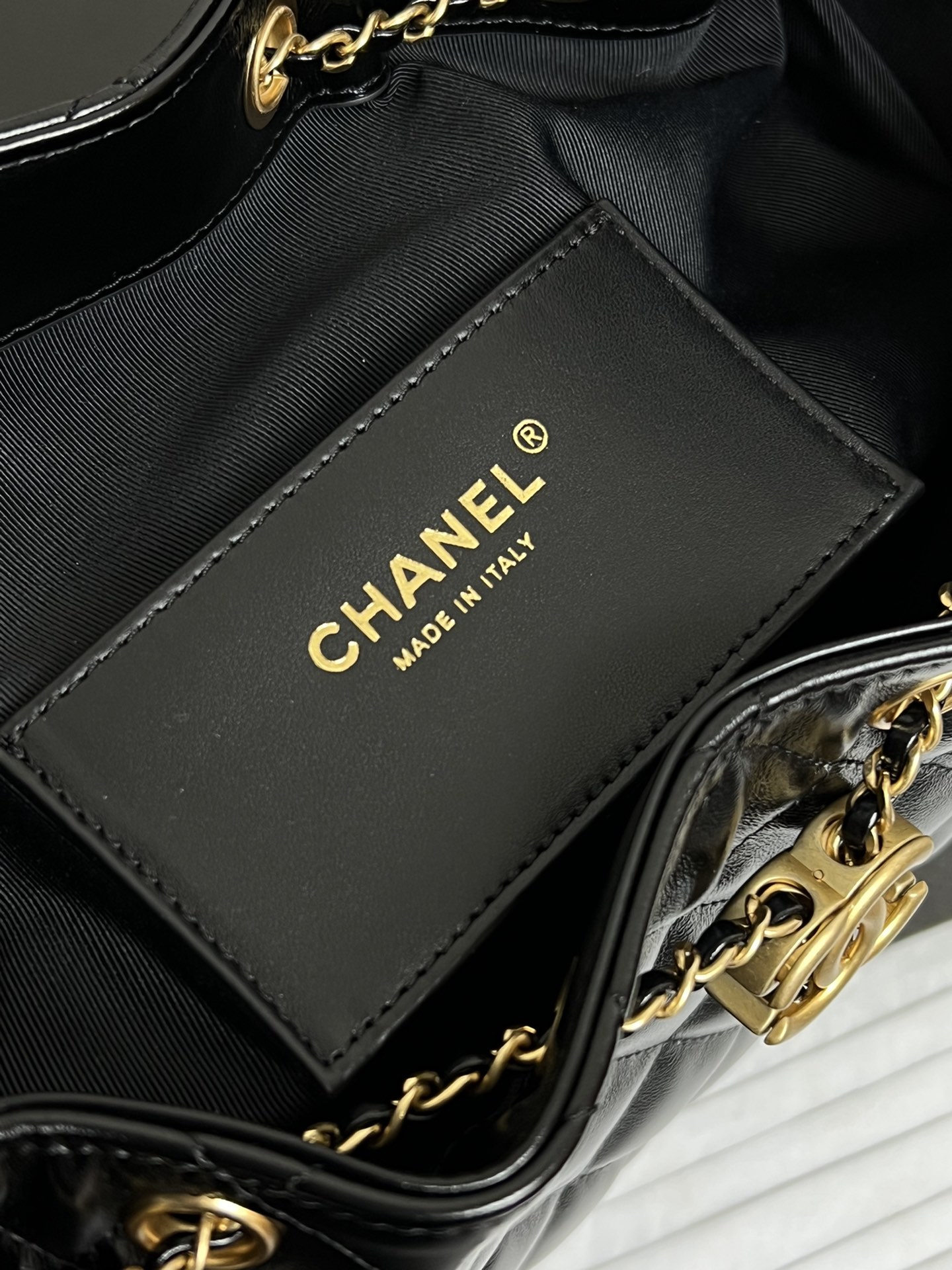 chanel 2025 HOBO Bag