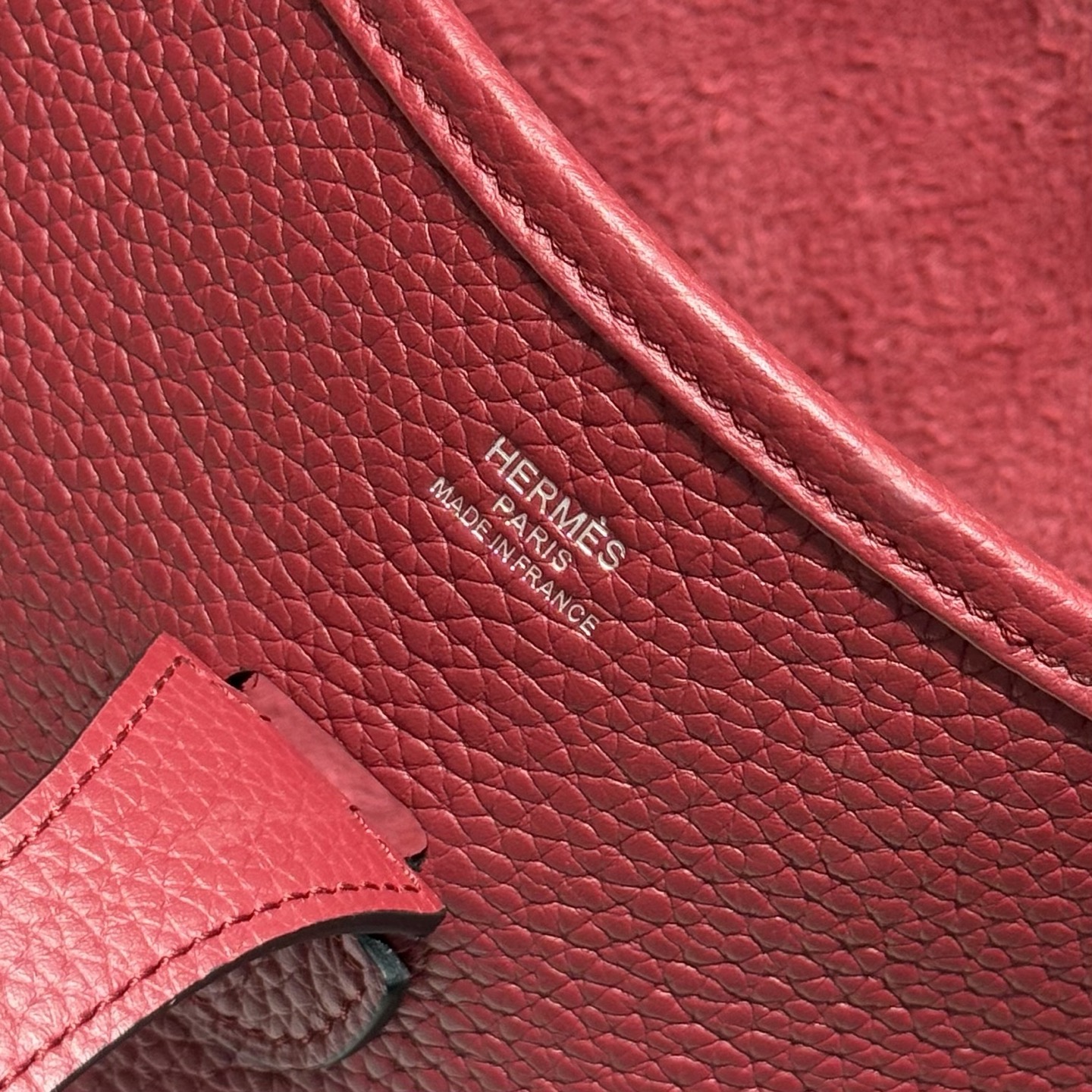 Hermès “Ruby Red” Evelyne 29