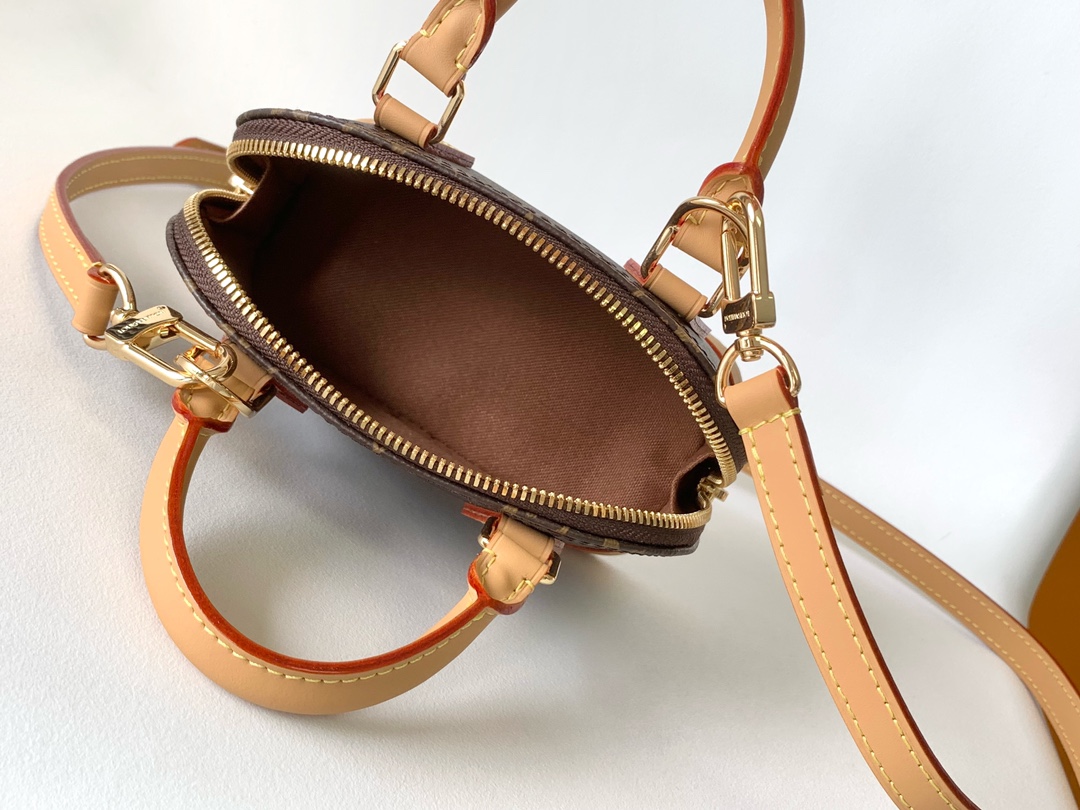 Nano Alma Monogram Canvas – Chain Wallet – M82717