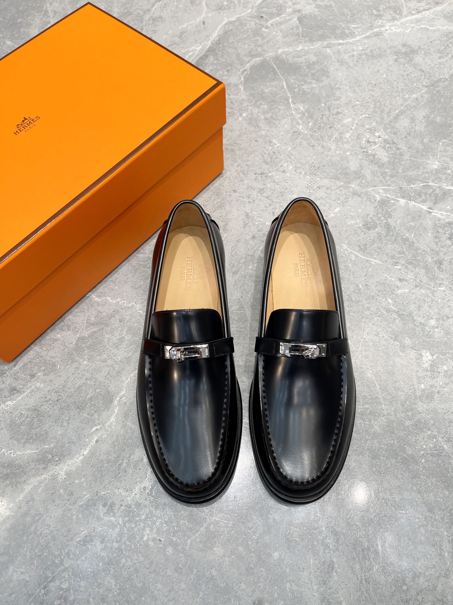 Hermès Men's Loafers – Original Leather Sole Edition
