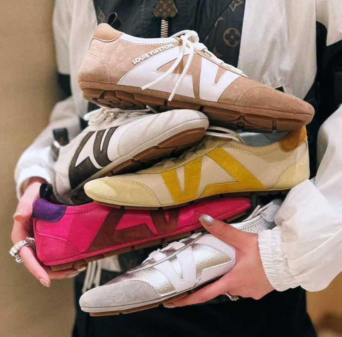 LOUIS VUITTON New Women Sneaker