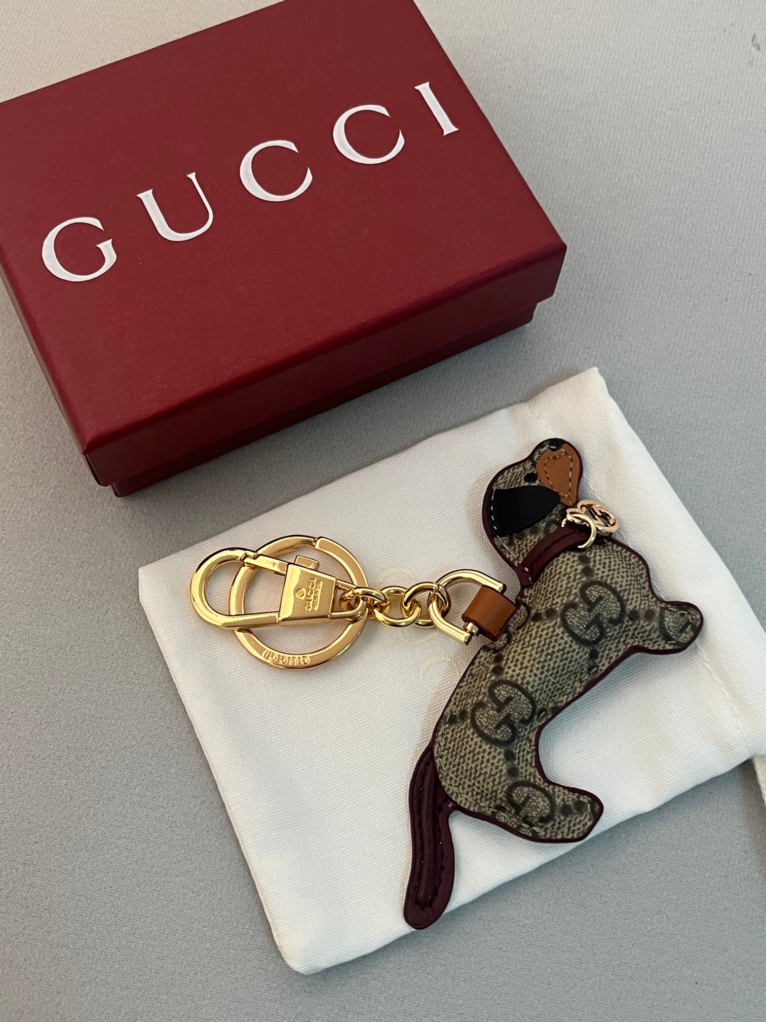 Gucci GG Emblem Cat Charm