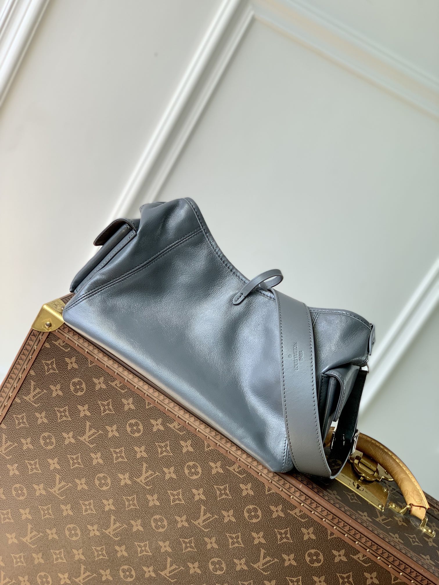 Louis Vuitton M12579 CarryAll Cargo PM