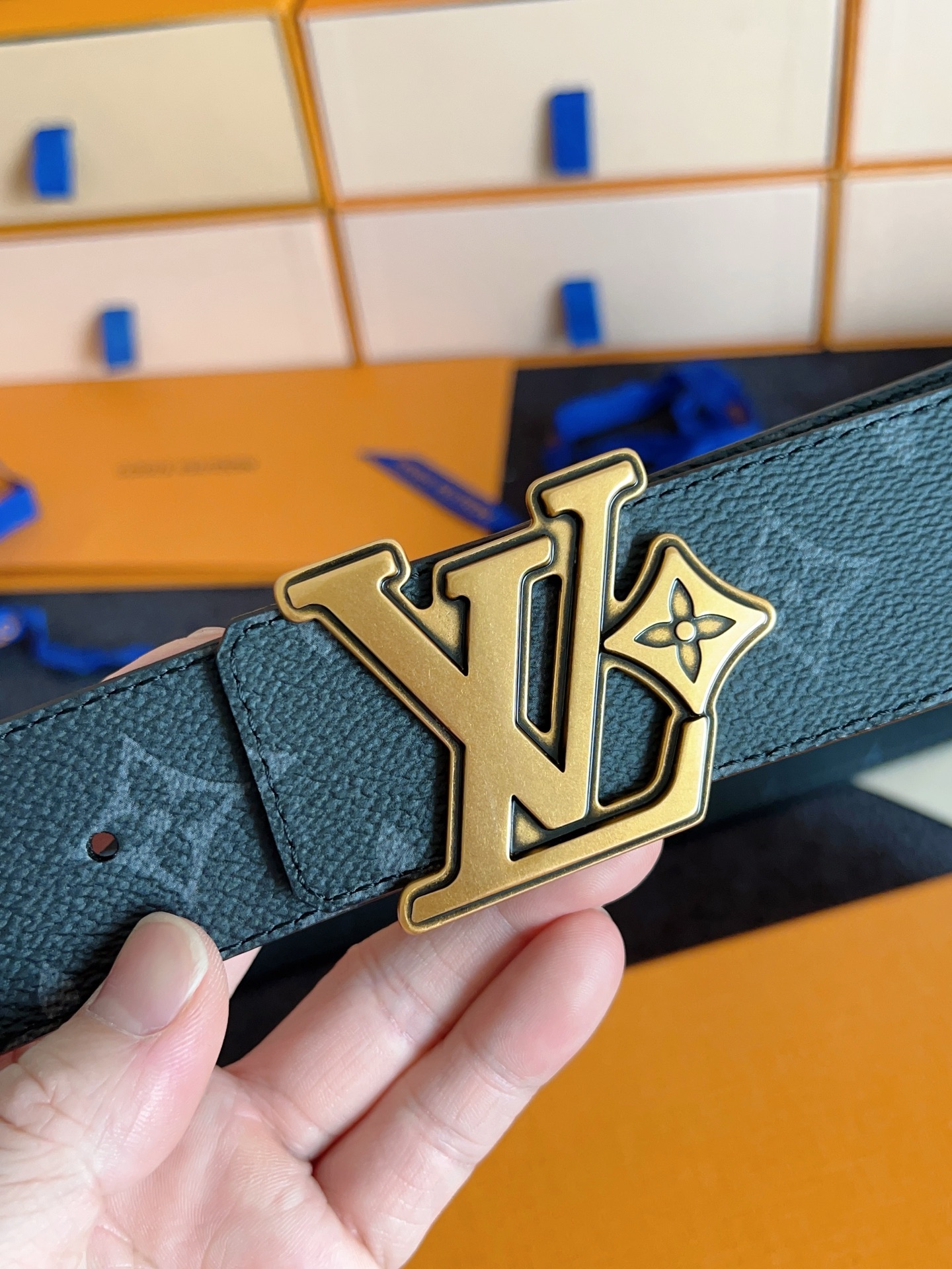 M4110T LV Flower 40mm Reversible Belt