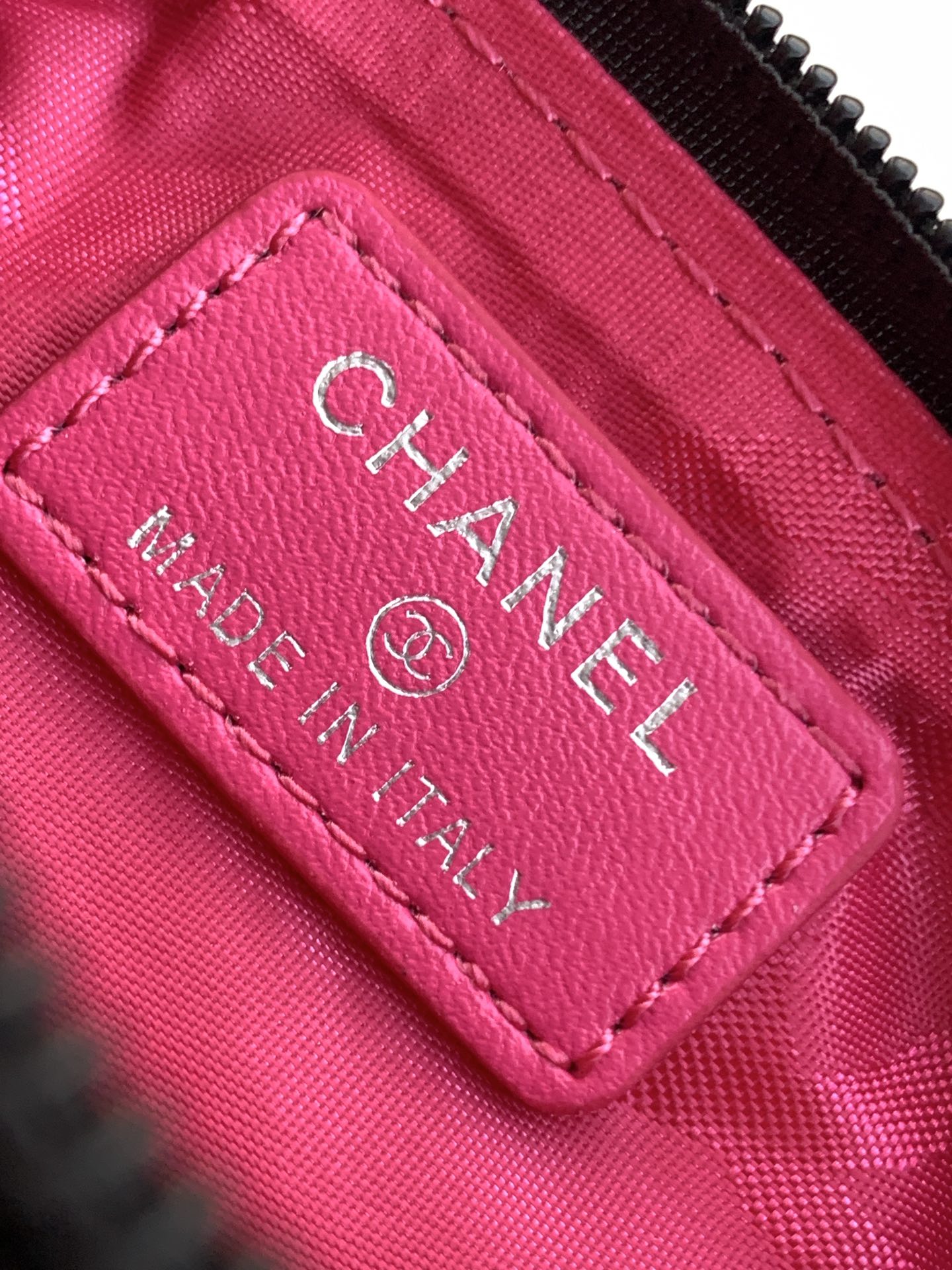 chanel sachet