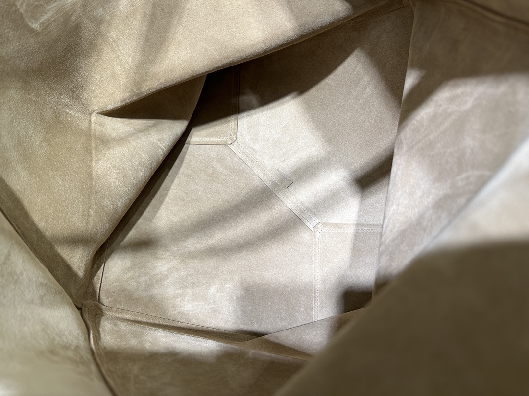 Loewe XL Puzzle Fold tote in shiny calfskin