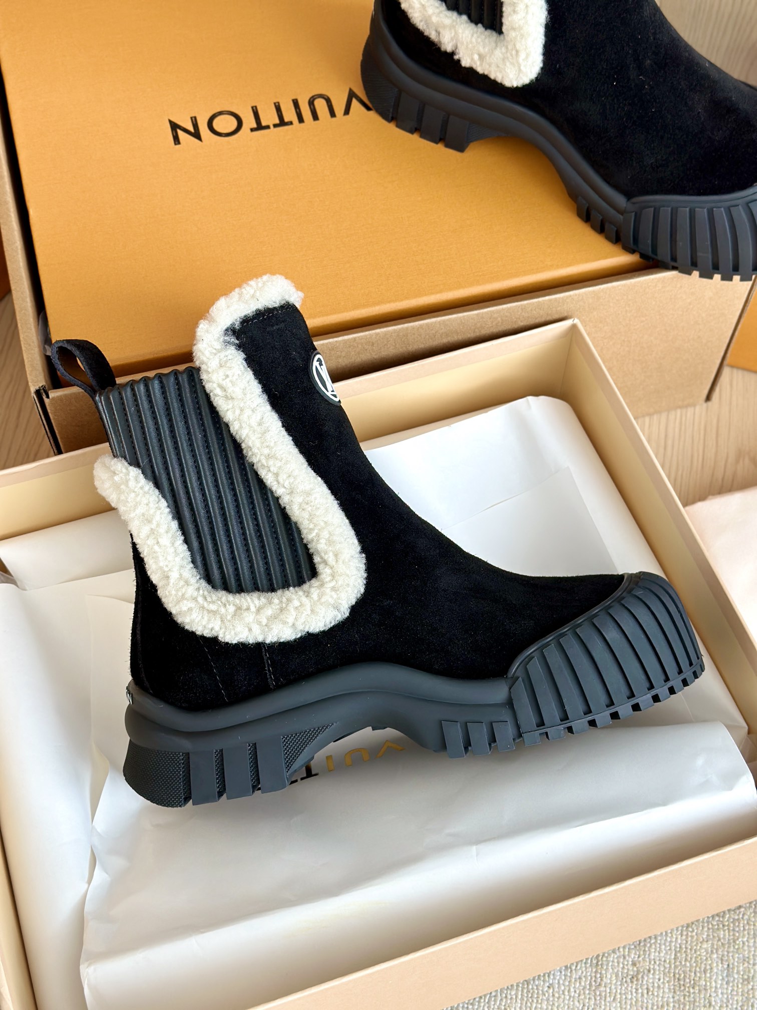 L House Ruby Chelsea Lamb ankle boots Doc Martens