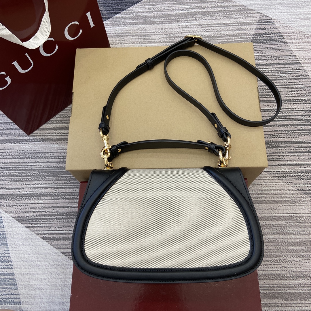 Gucci Blondie top handle bag