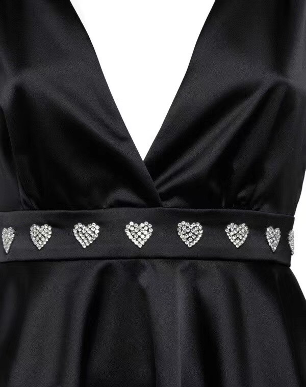 Chiara Ferragni-Inspired V-Neck Rhinestone Black Dress