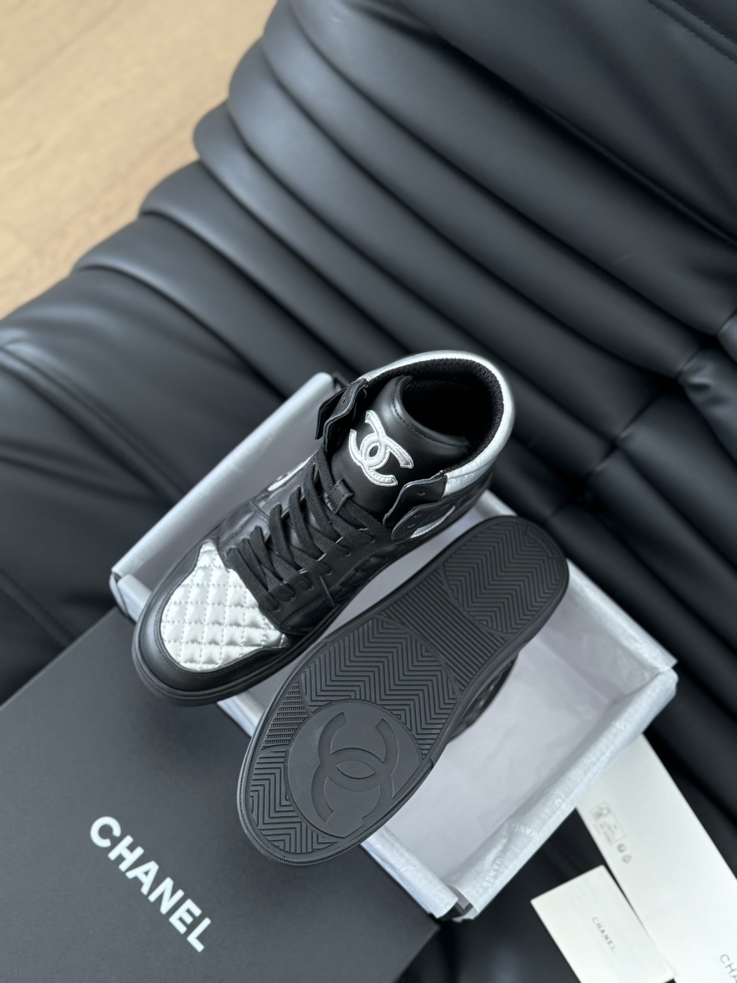 Chanel AJ-BLACK SLIVER