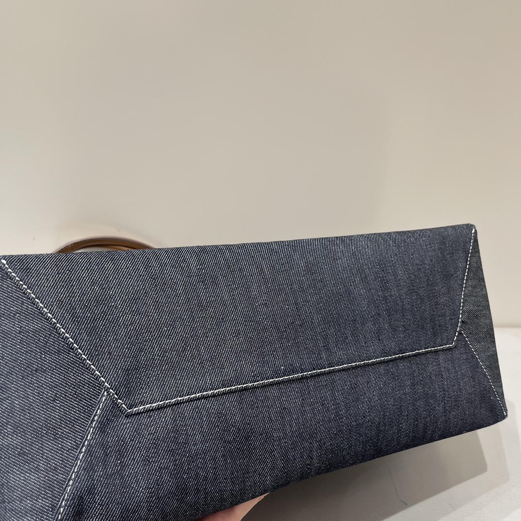 MiuMiu IVY denim bag