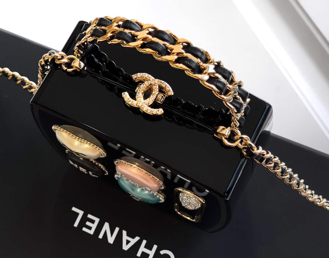 CHANEL Makeup Palette Minaudiere