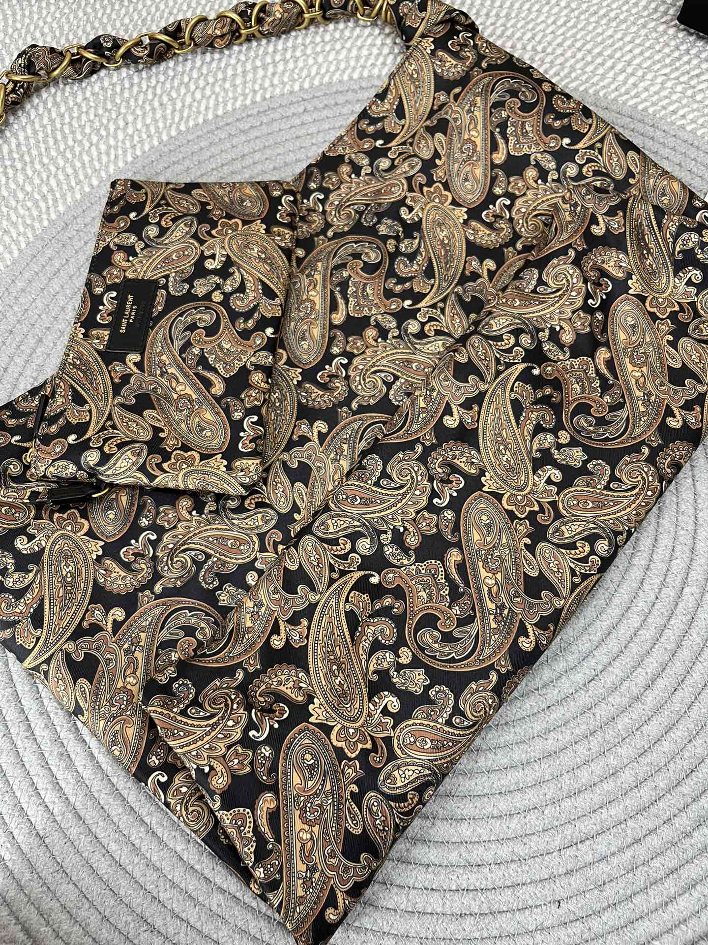 YSL AMALIA in silk twill