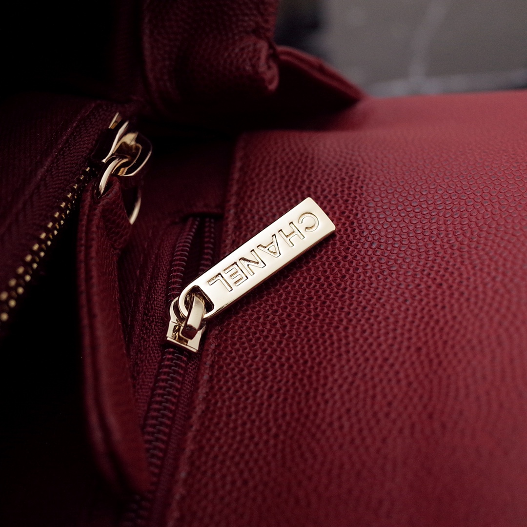 Chanel Coco Handle-Caviar-Red
