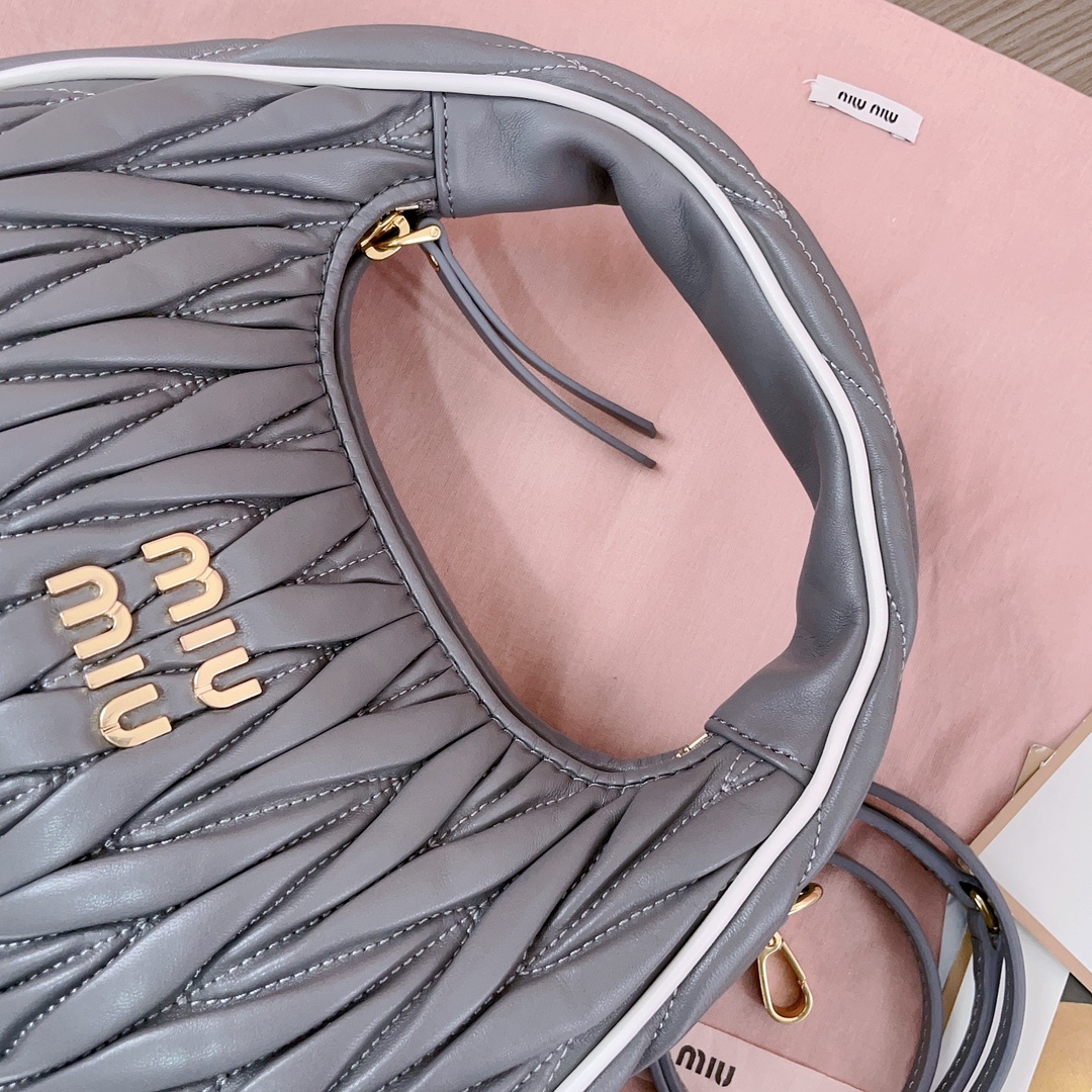 MIUMIU Wander matelassé nappa leather bag