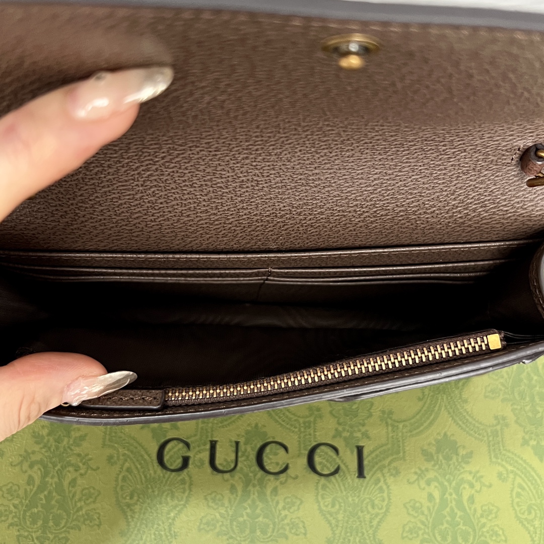 Gucci Beige GG Supreme Canvas Web Queen Margaret Chain Wallet