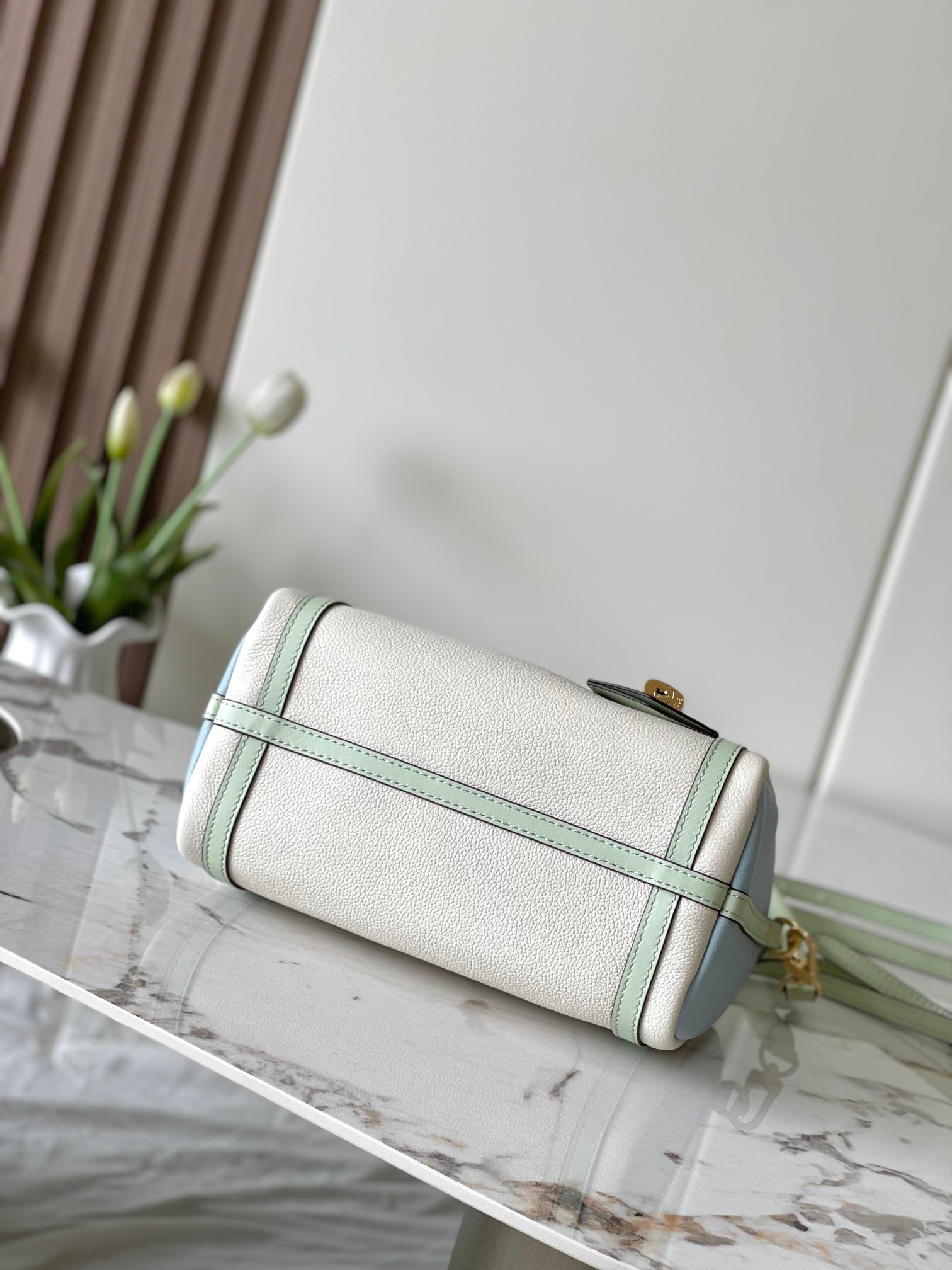 LOUIS VUITTON M26905 Express PM