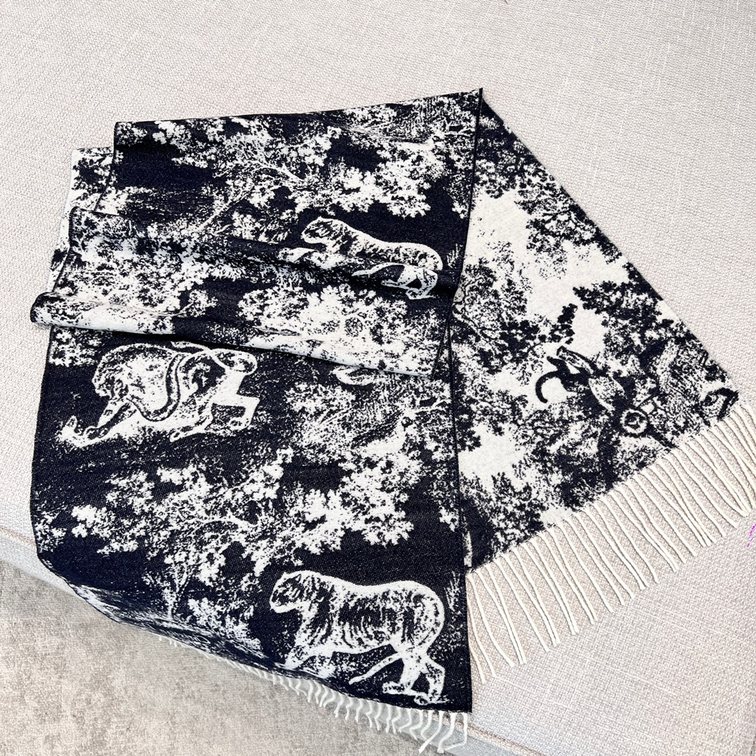 𝐃𝐈𝐎𝐑 Jungle scarf navy blue