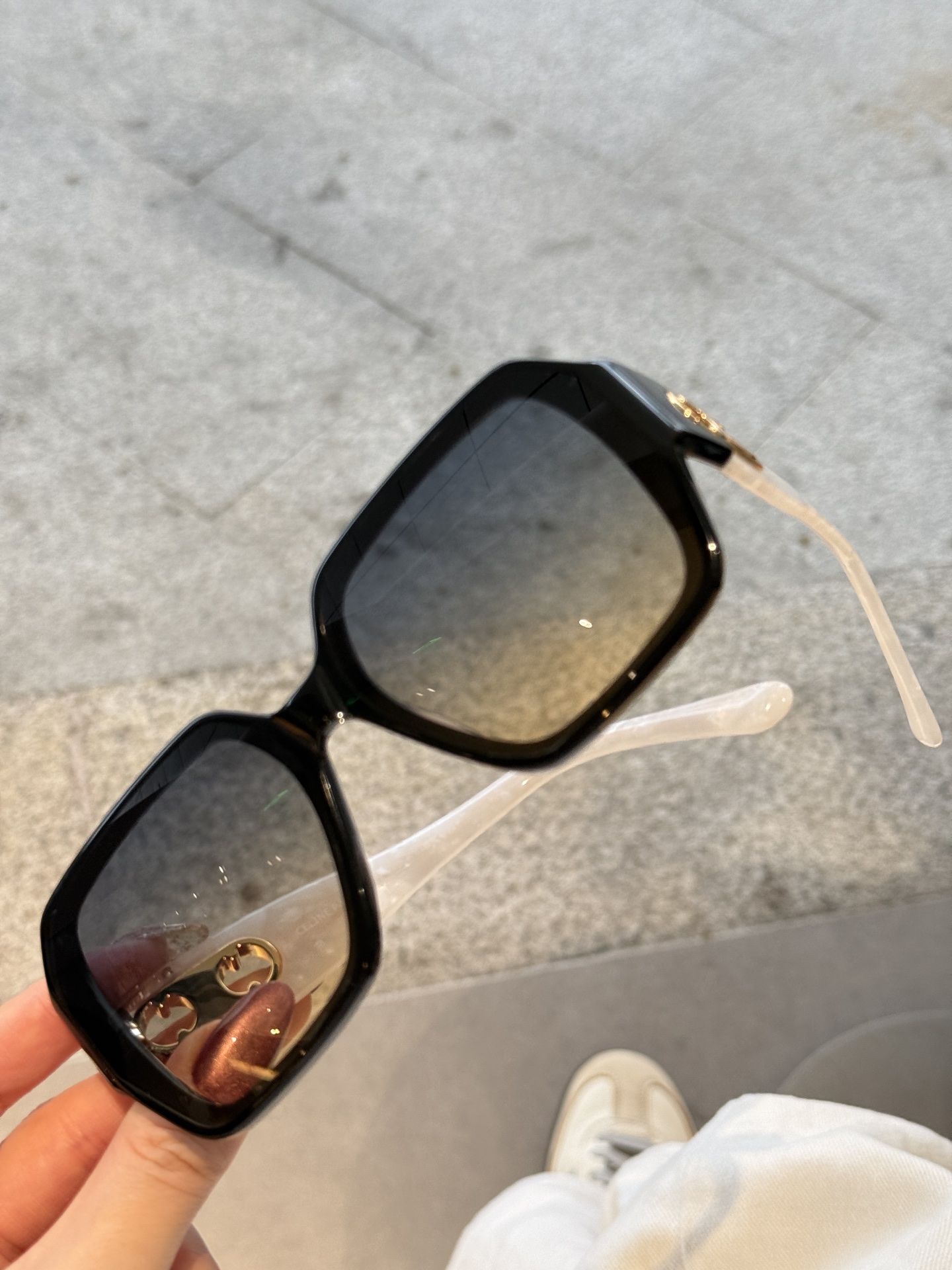 CELINE PARIS-MOD: CL40251U