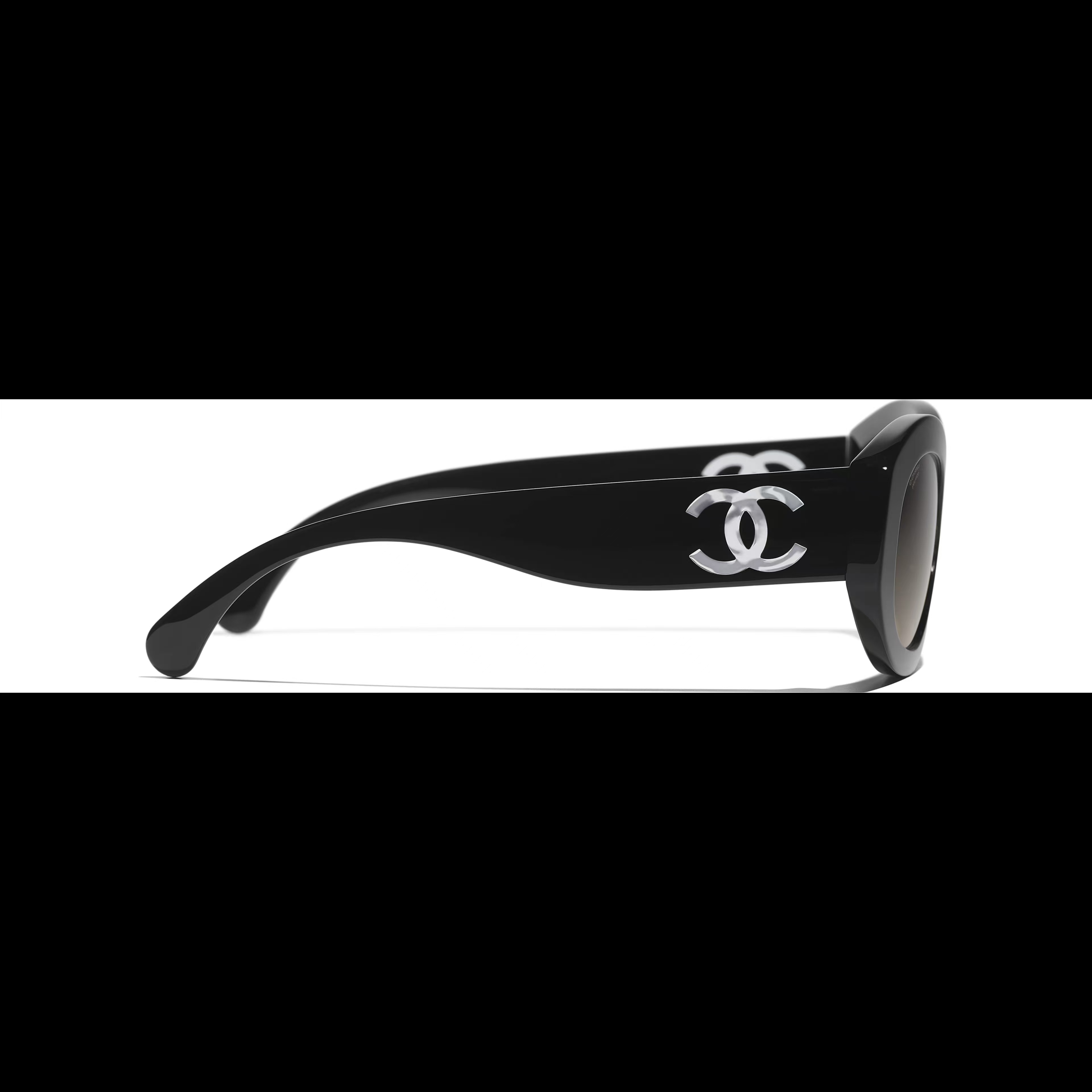 CHANEL-Oval Sunglasses