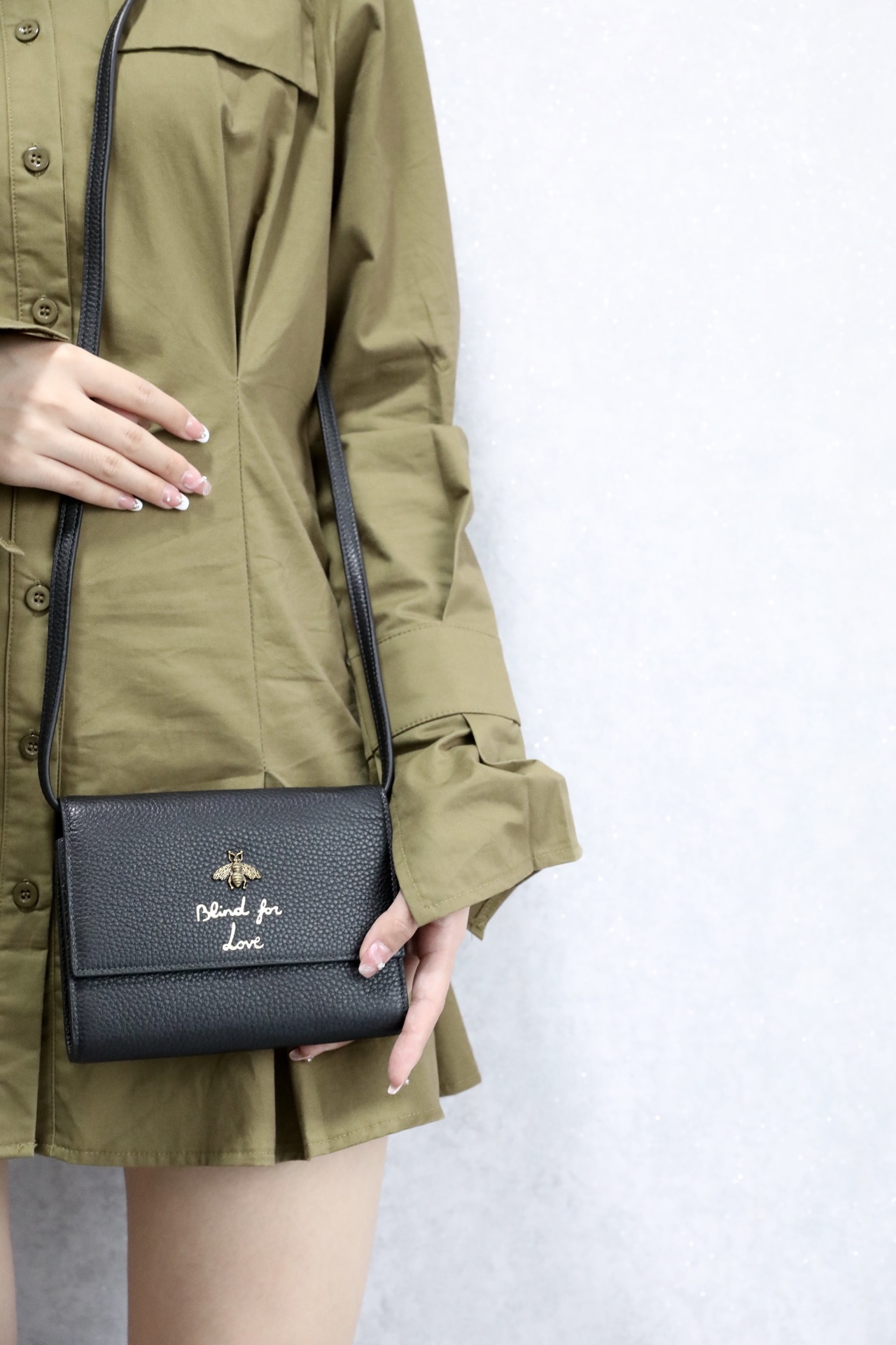 Gucci Bee Broadway WOC Bag