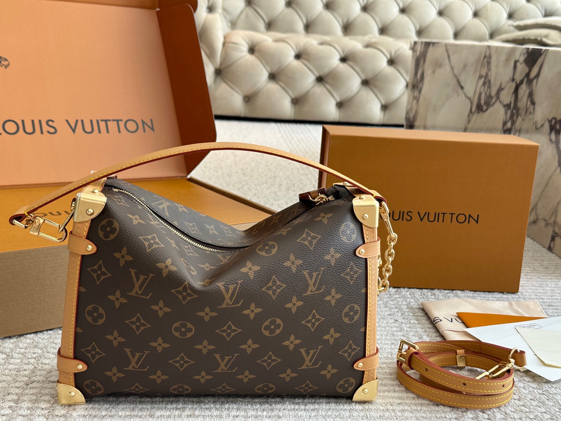 LV M14513 SIDE TRUNK- GM