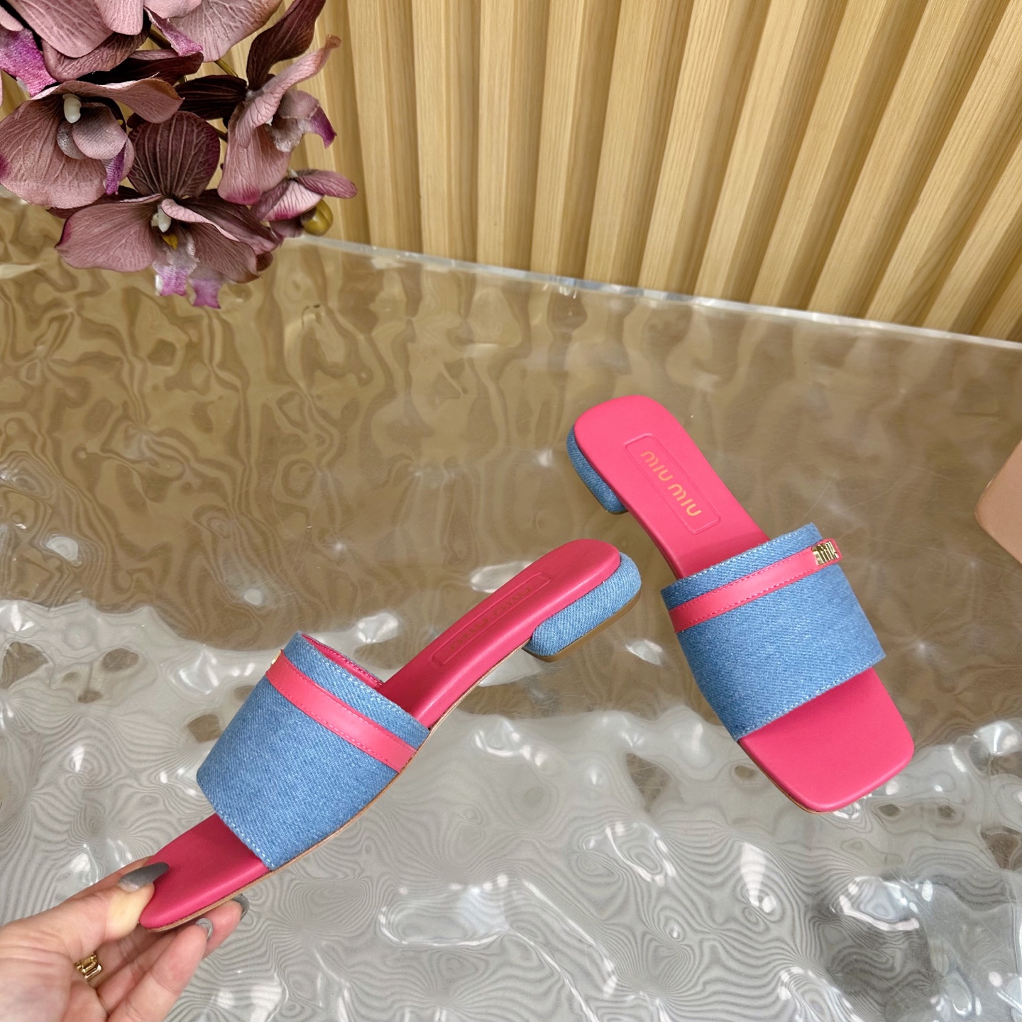 MIU MIU Bow-Embellished Slides