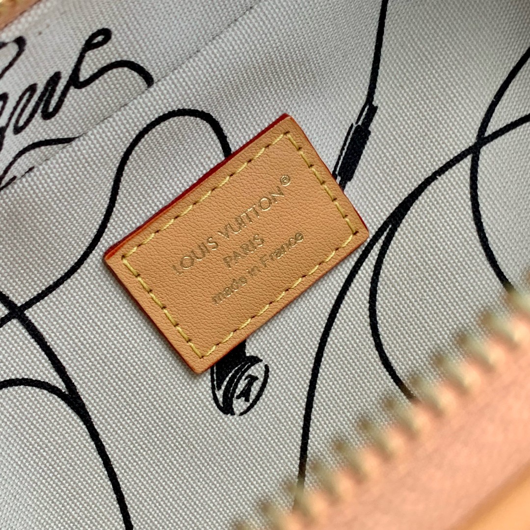 LV M14062 Baladeur Wearable Wallet