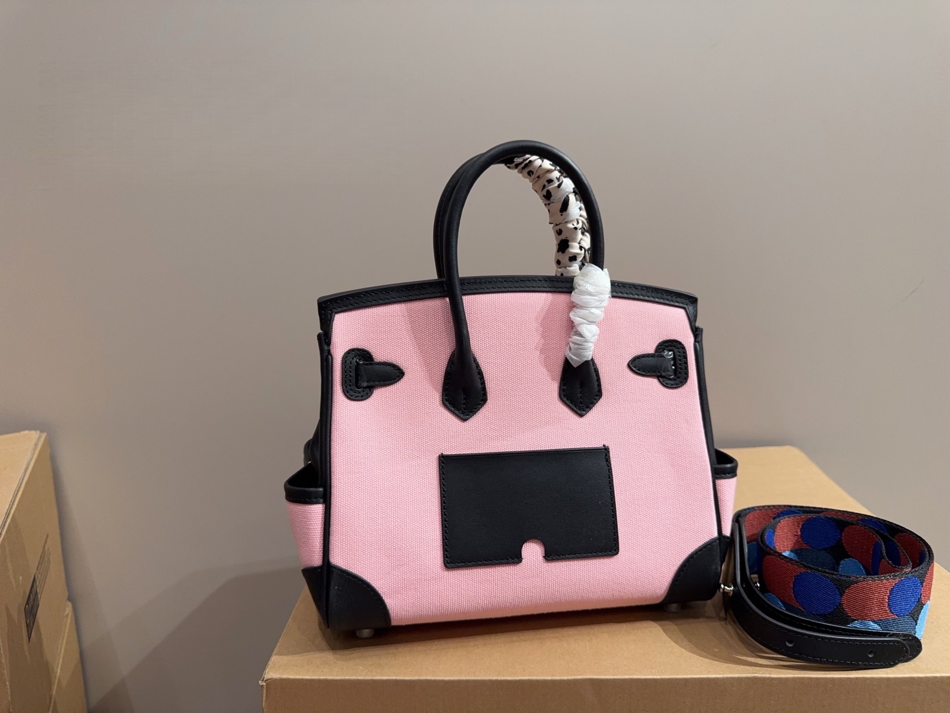 Hermes Travel Bag Cargo 35 Pink/Black