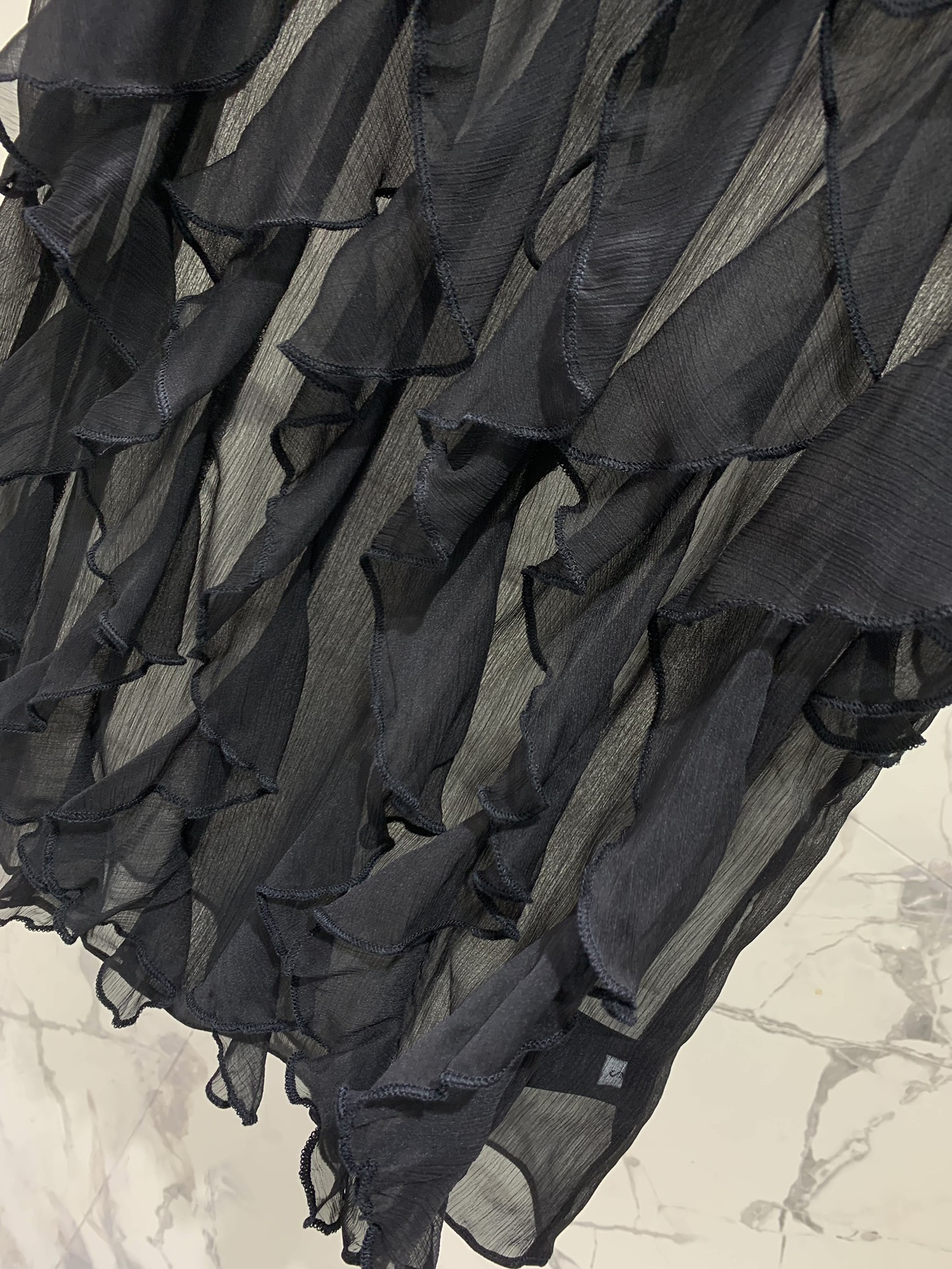 Ermanno Scervino Ruffled Sleeveless Fly Top