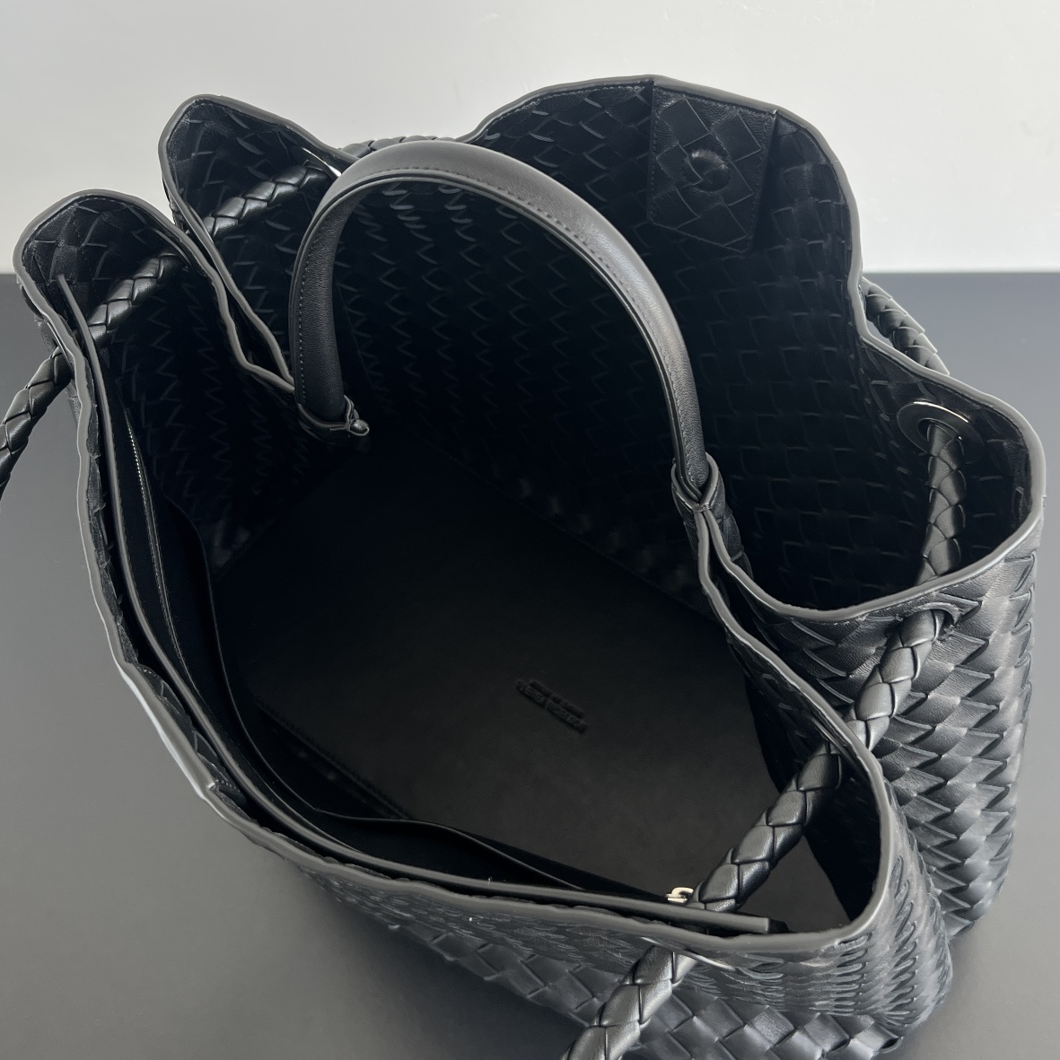 Bottega Veneta Andiamo Bag (Model 743575