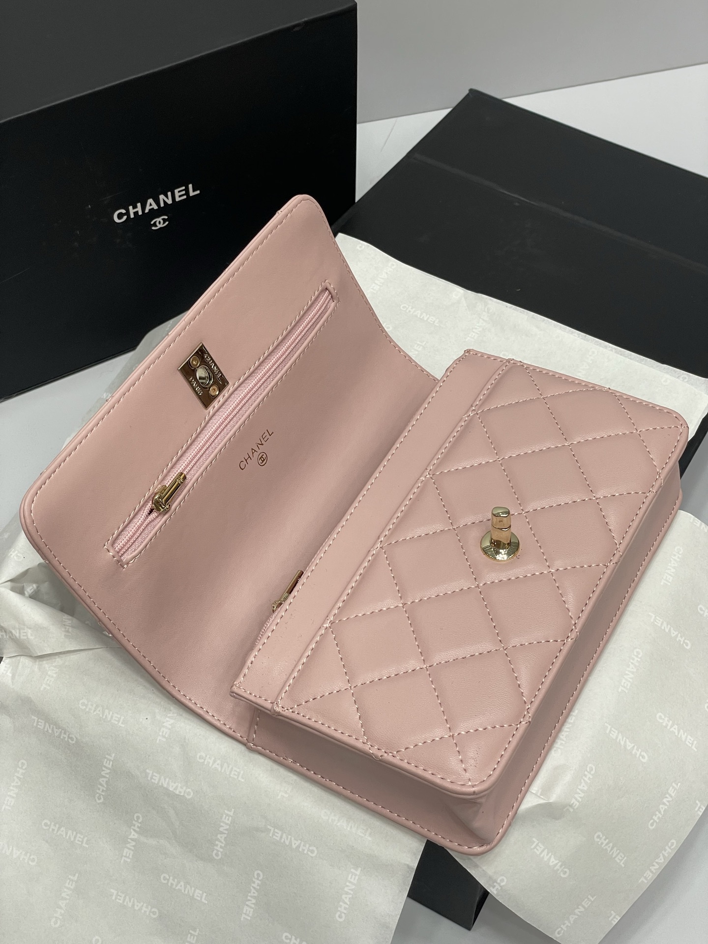 Chanel-Purse with handle