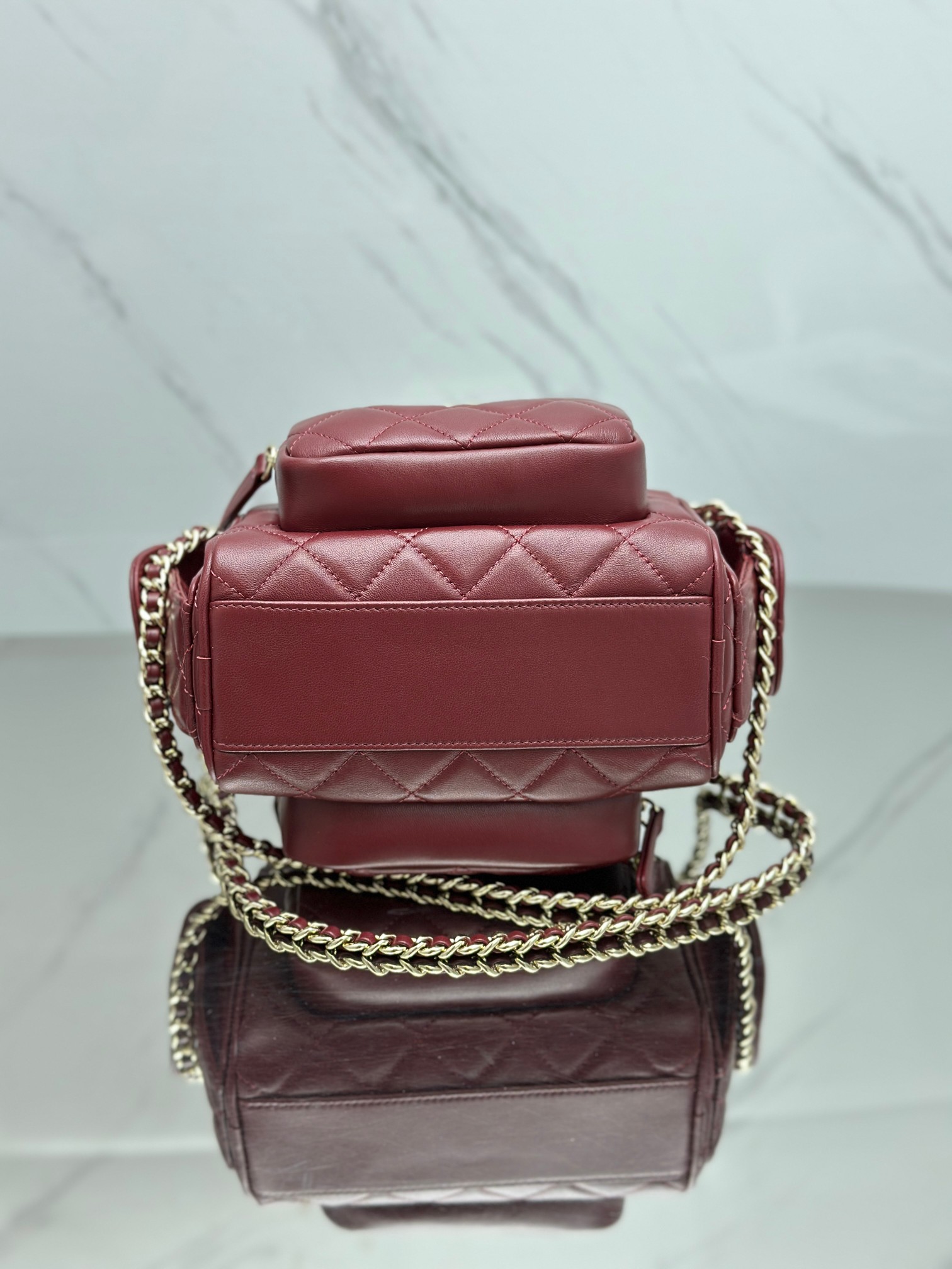 24K camera bag small date red