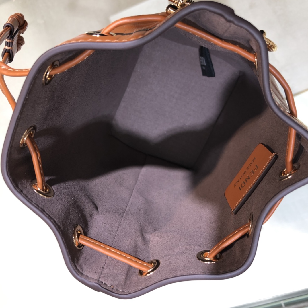 FENDI-Calfskin FF Logo Bucket Bag-Brown