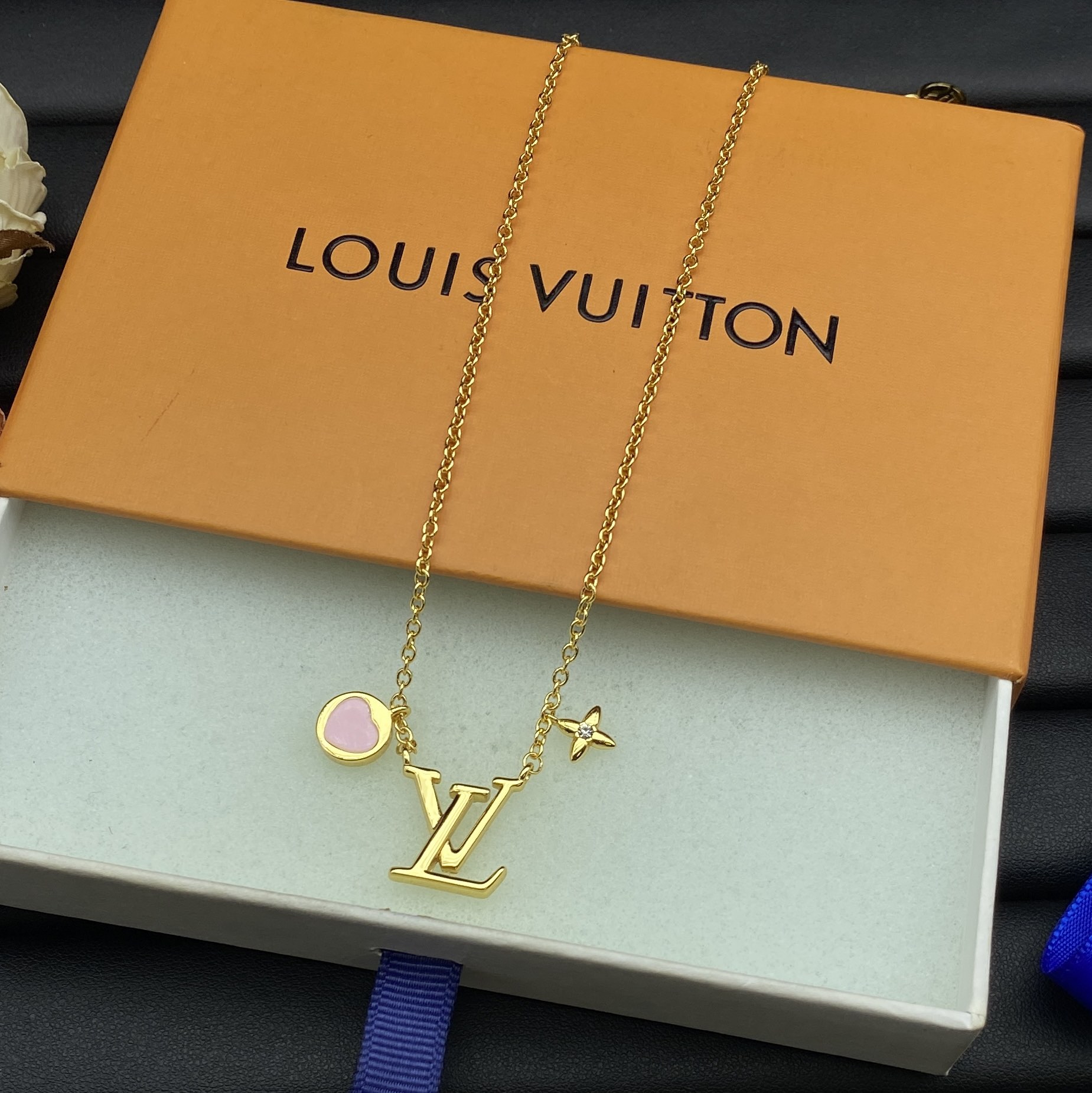 LV New Jewelry Set – Necklace & Bracelet
