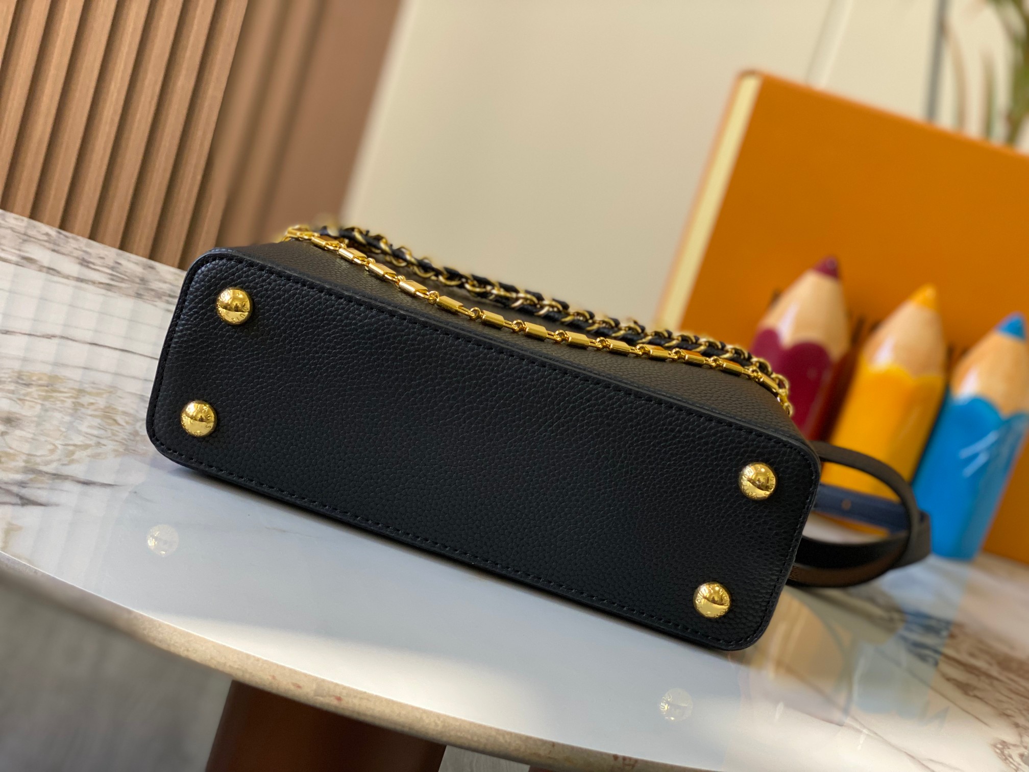 LV M12345 Capucines BB